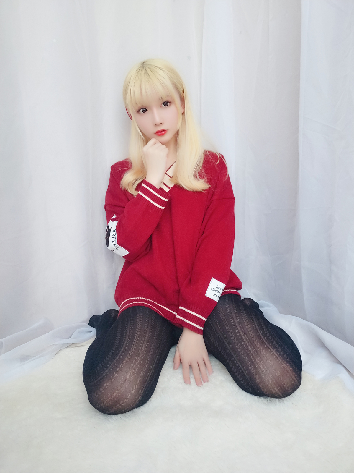 星之迟迟美女图片 VOL.8 玫瑰月光包 玫瑰味黑丝 白月光与红玫瑰