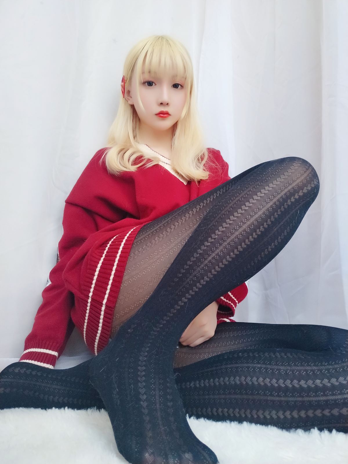 星之迟迟美女图片 VOL.8 玫瑰月光包 玫瑰味黑丝 白月光与红玫瑰