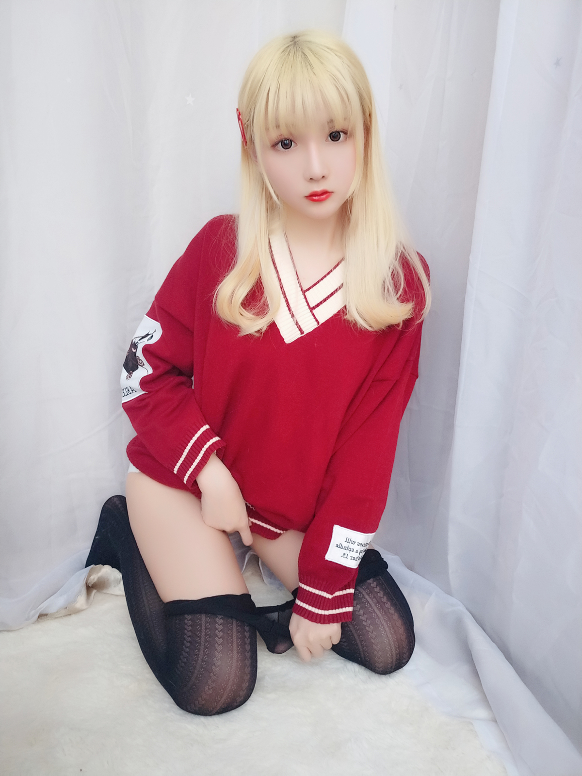 星之迟迟美女图片 VOL.8 玫瑰月光包 玫瑰味黑丝 白月光与红玫瑰