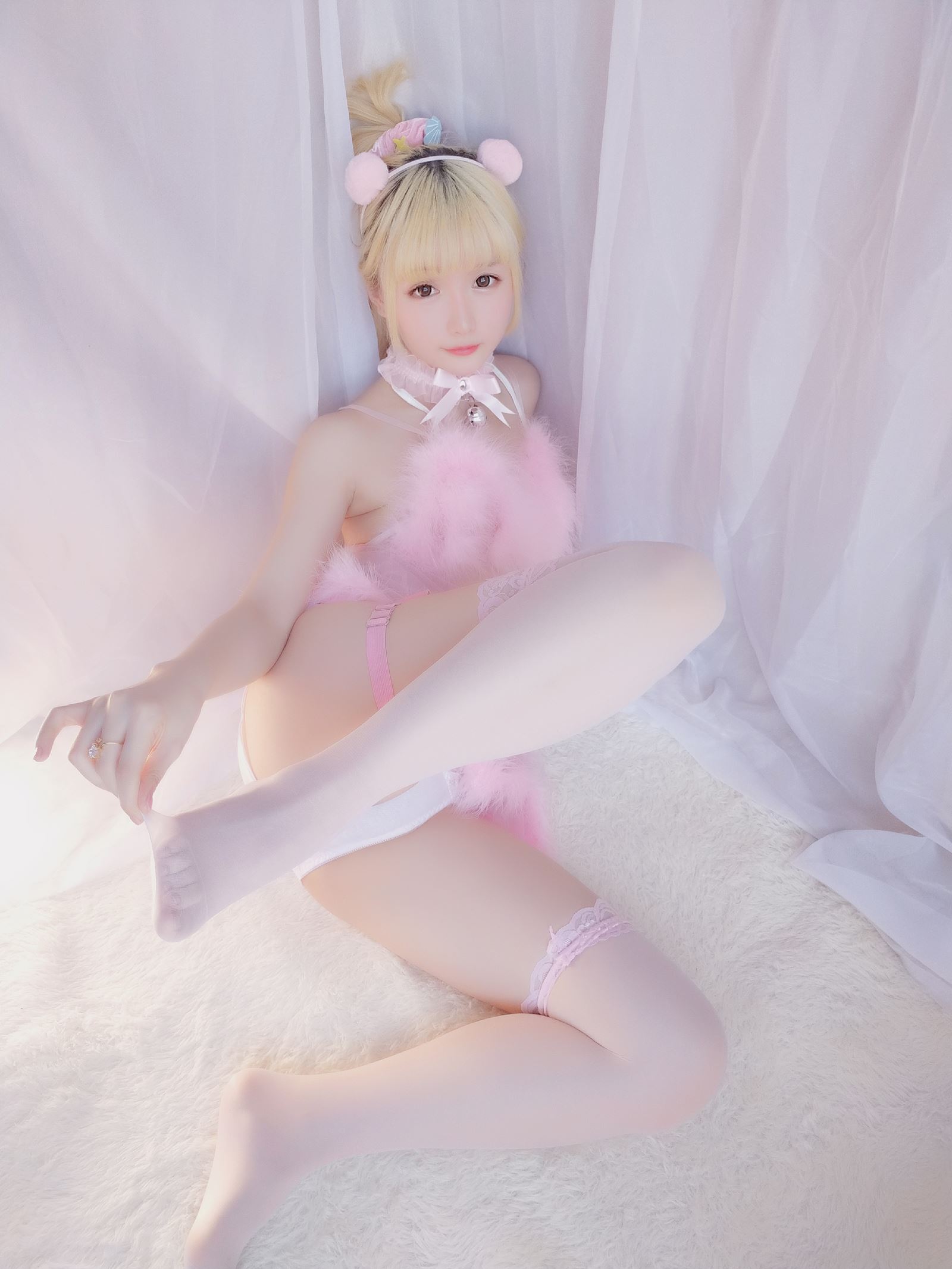 星之迟迟美女图片 VOL.9 草莓睡衣包