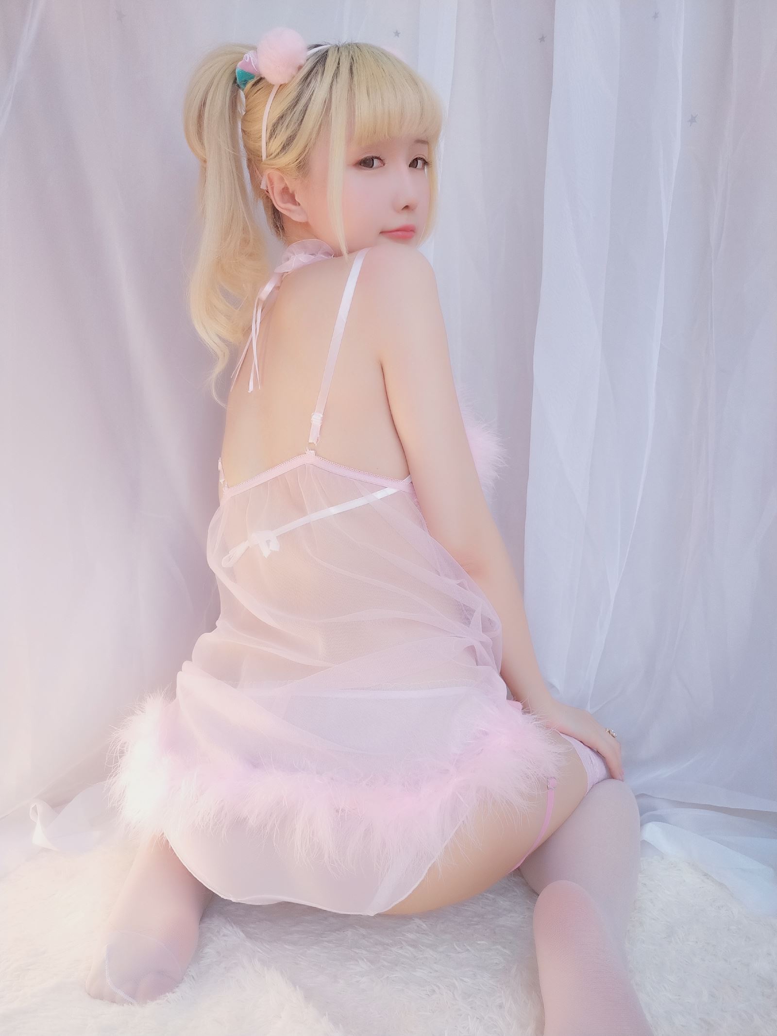 星之迟迟美女图片 VOL.9 草莓睡衣包