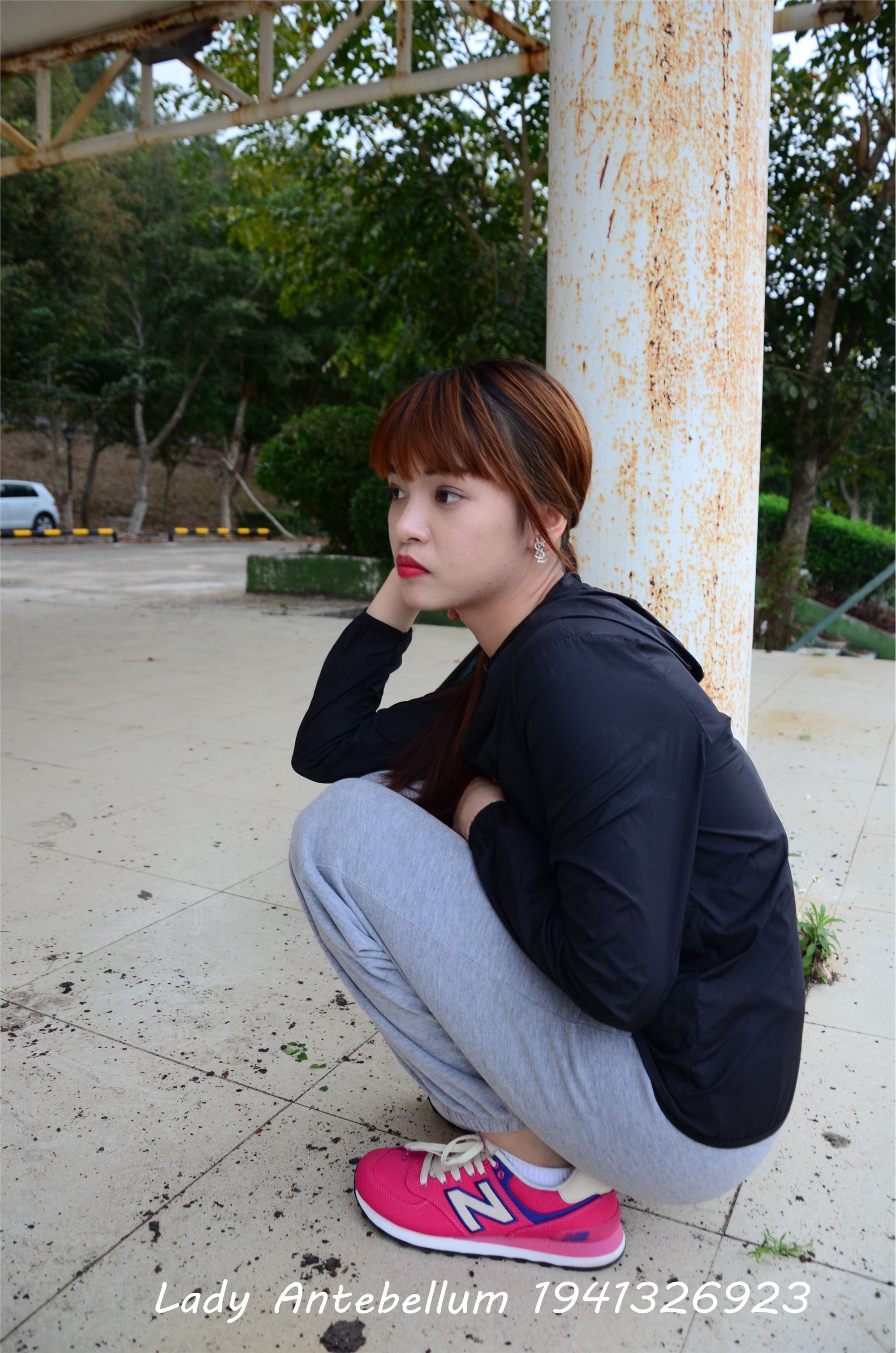 战前女神  恋足美腿棉袜女神级摄影套图 082