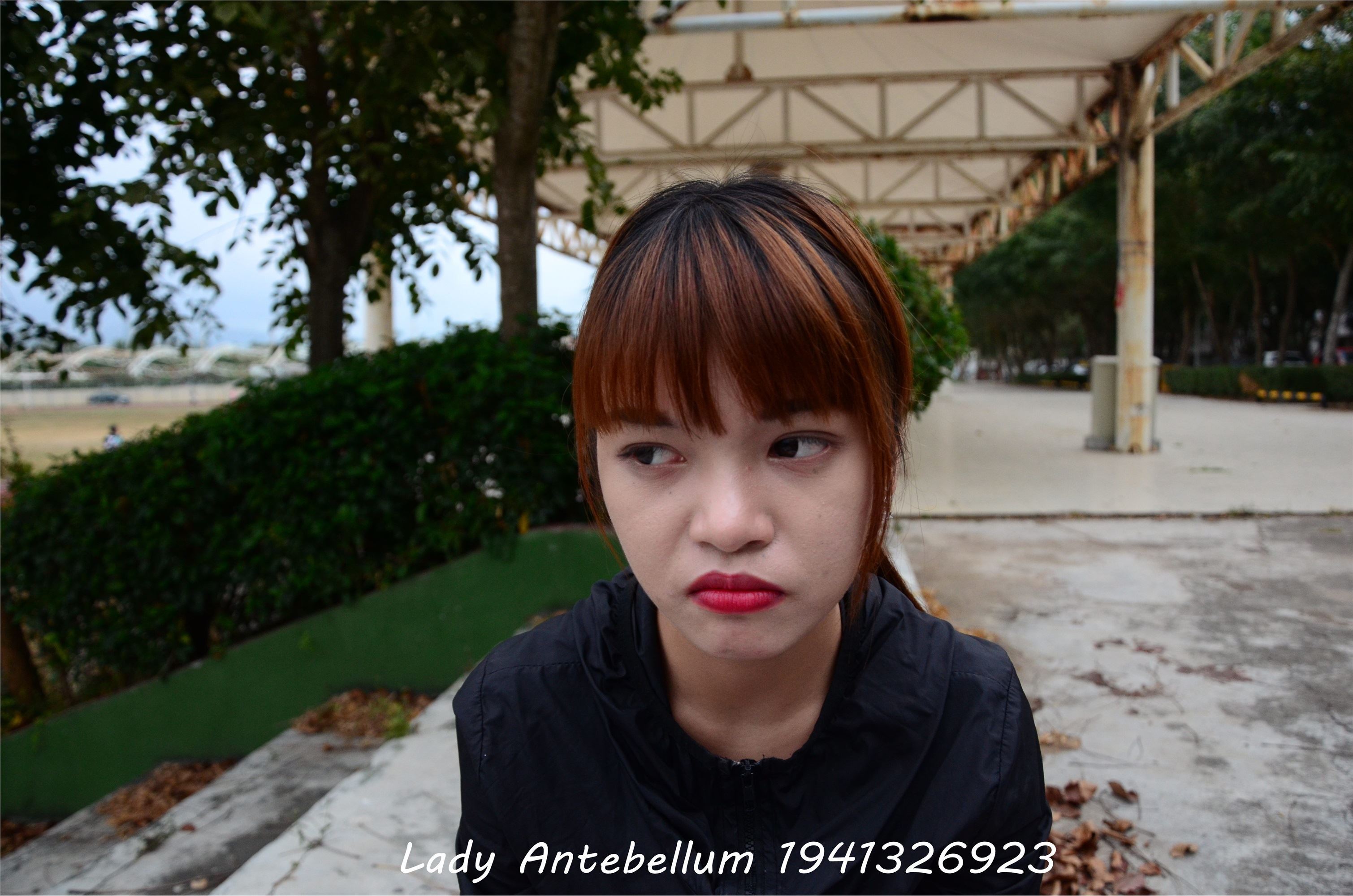 战前女神  恋足美腿棉袜女神级摄影套图 082