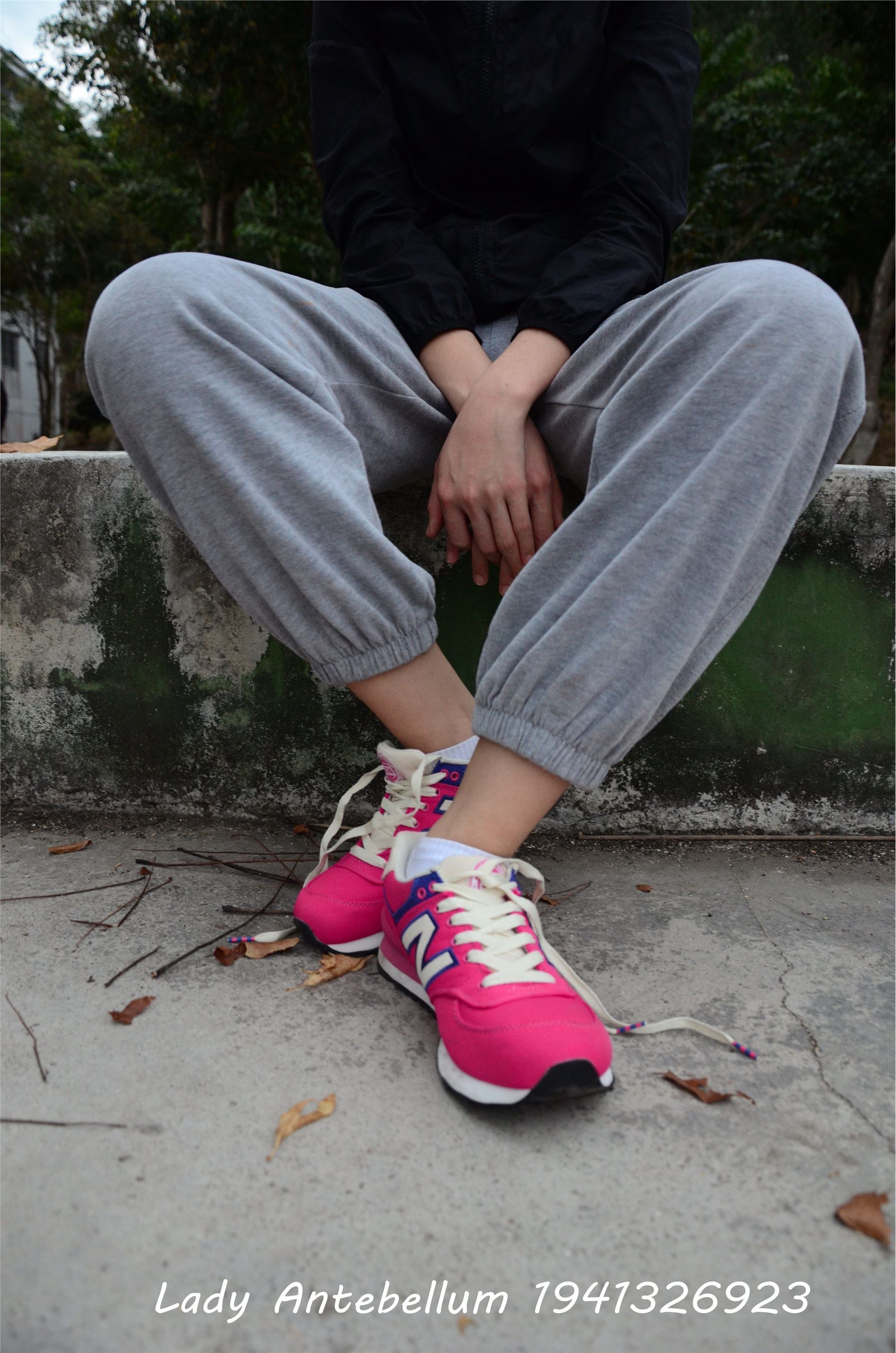 战前女神  恋足美腿棉袜女神级摄影套图 082