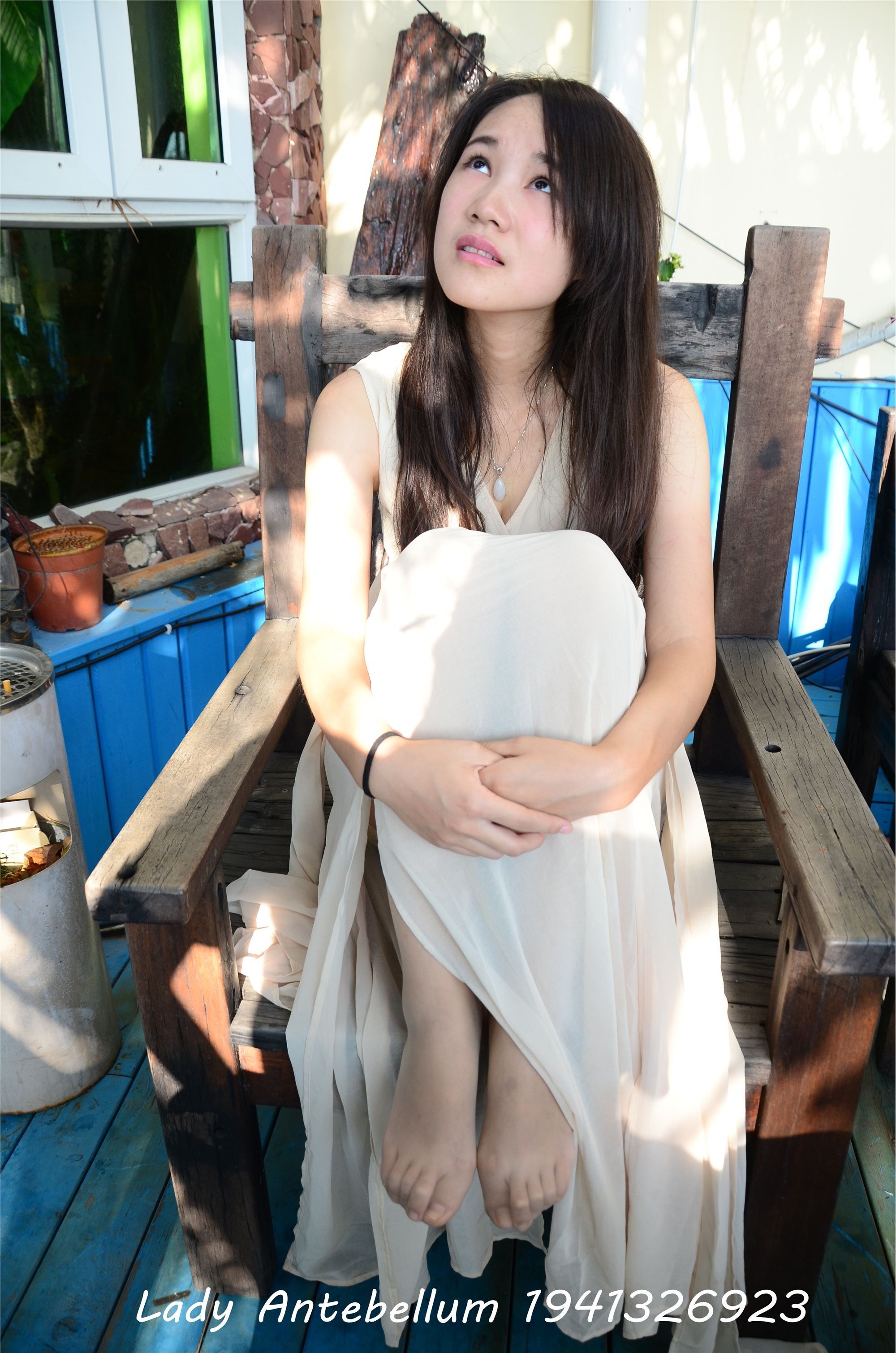 战前女神  恋足美腿棉袜女神级摄影套图 082