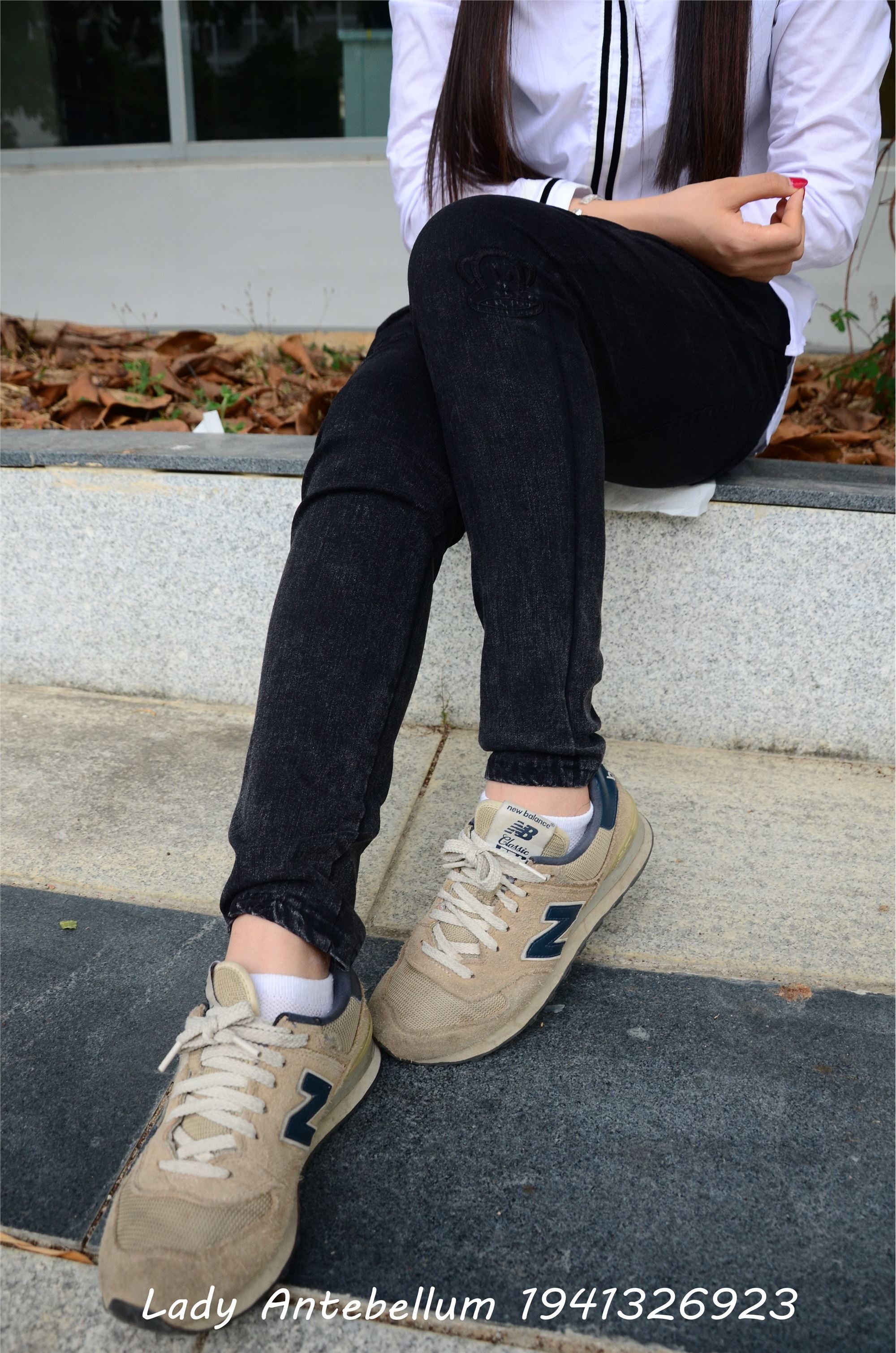 战前女神  恋足美腿棉袜女神级摄影套图 083