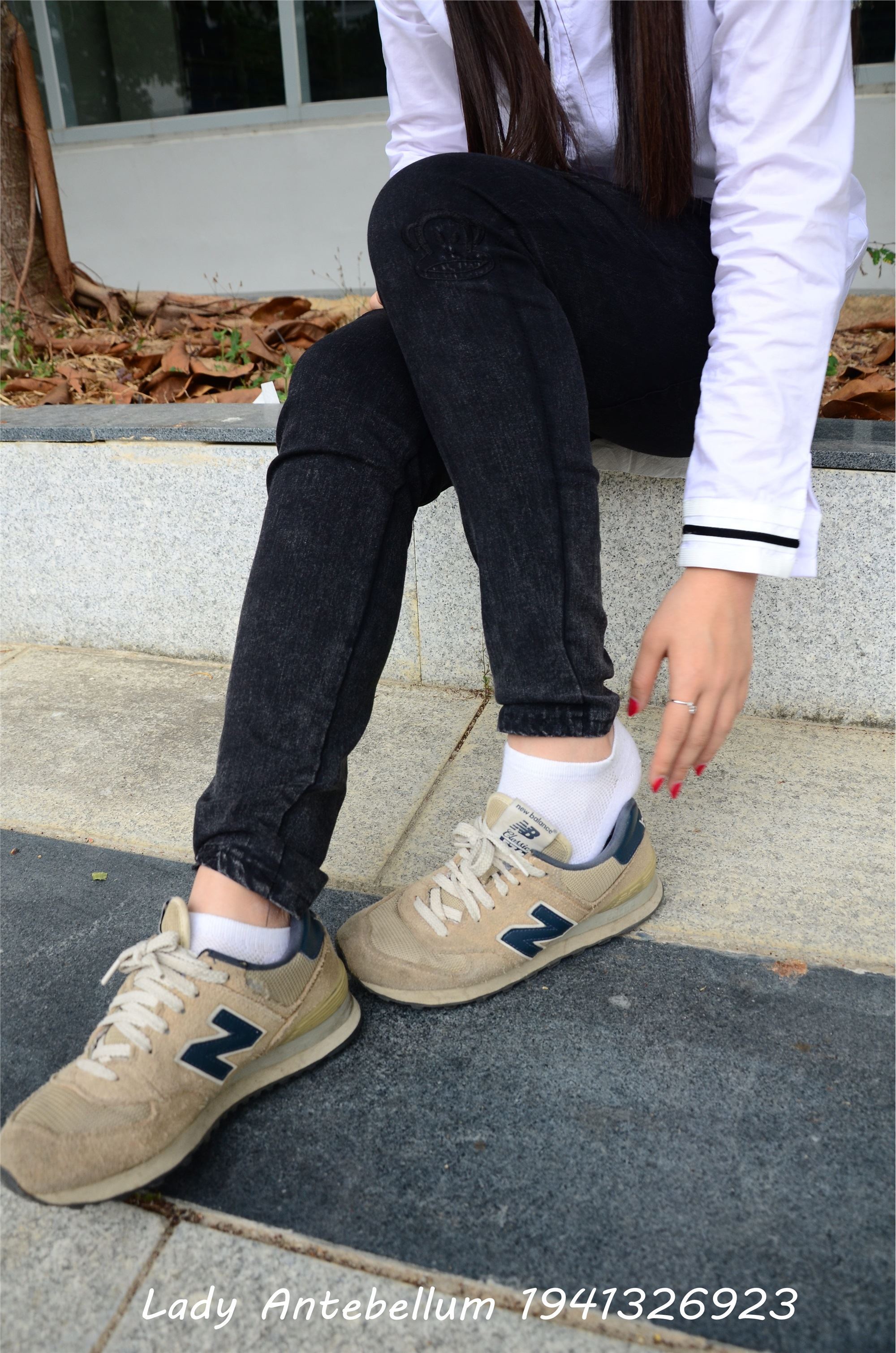 战前女神  恋足美腿棉袜女神级摄影套图 083