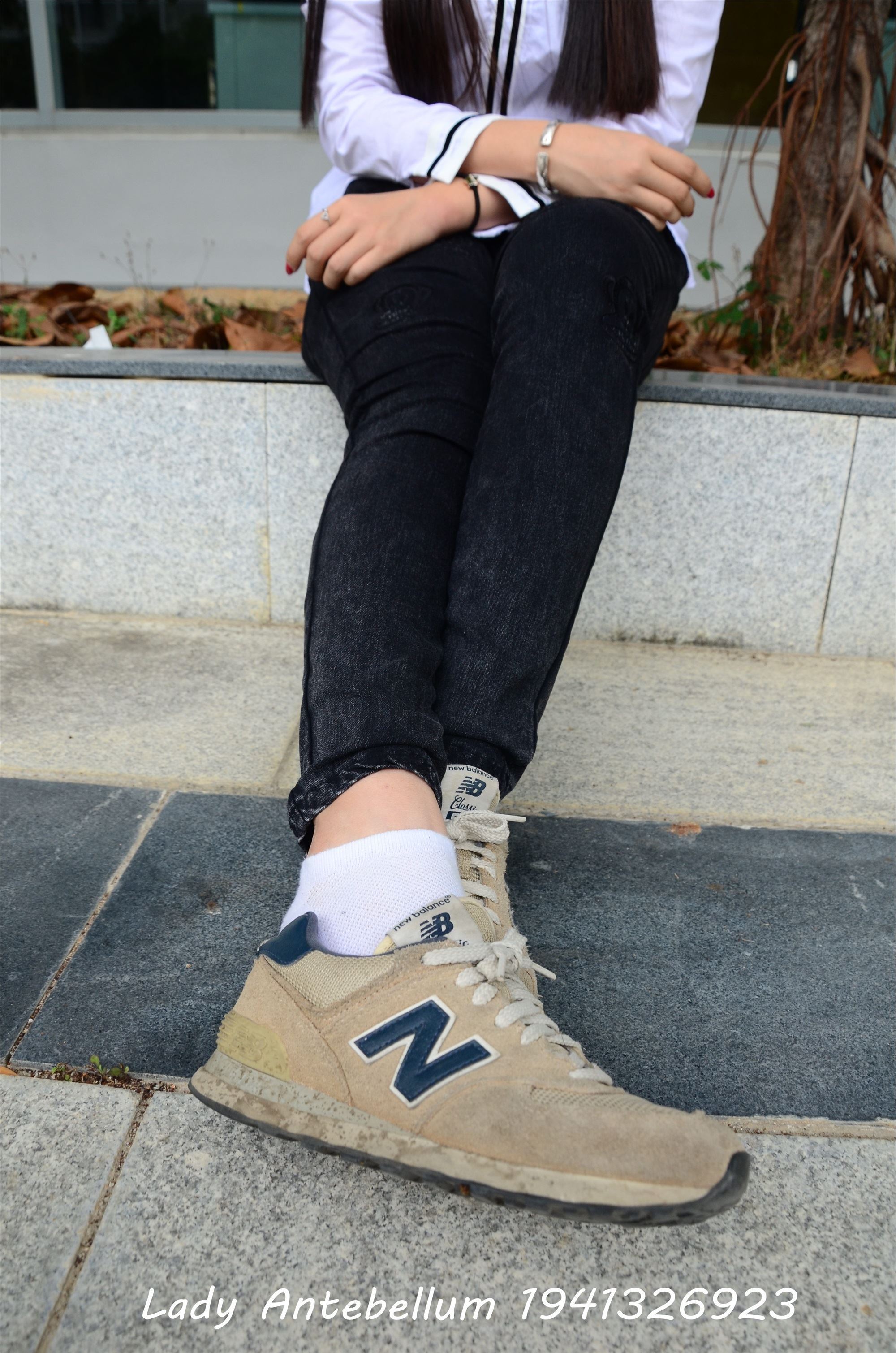 战前女神  恋足美腿棉袜女神级摄影套图 083