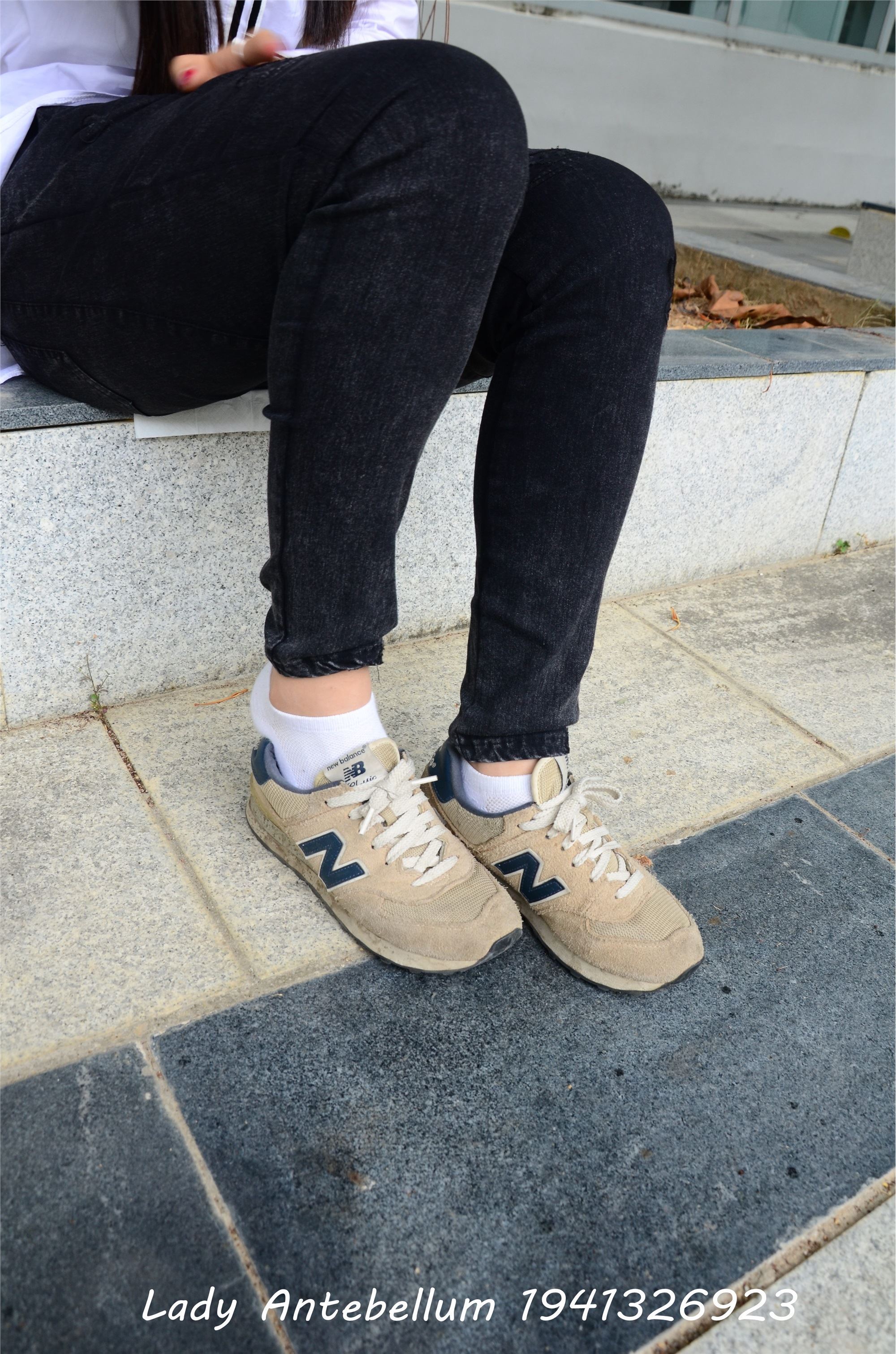 战前女神  恋足美腿棉袜女神级摄影套图 083