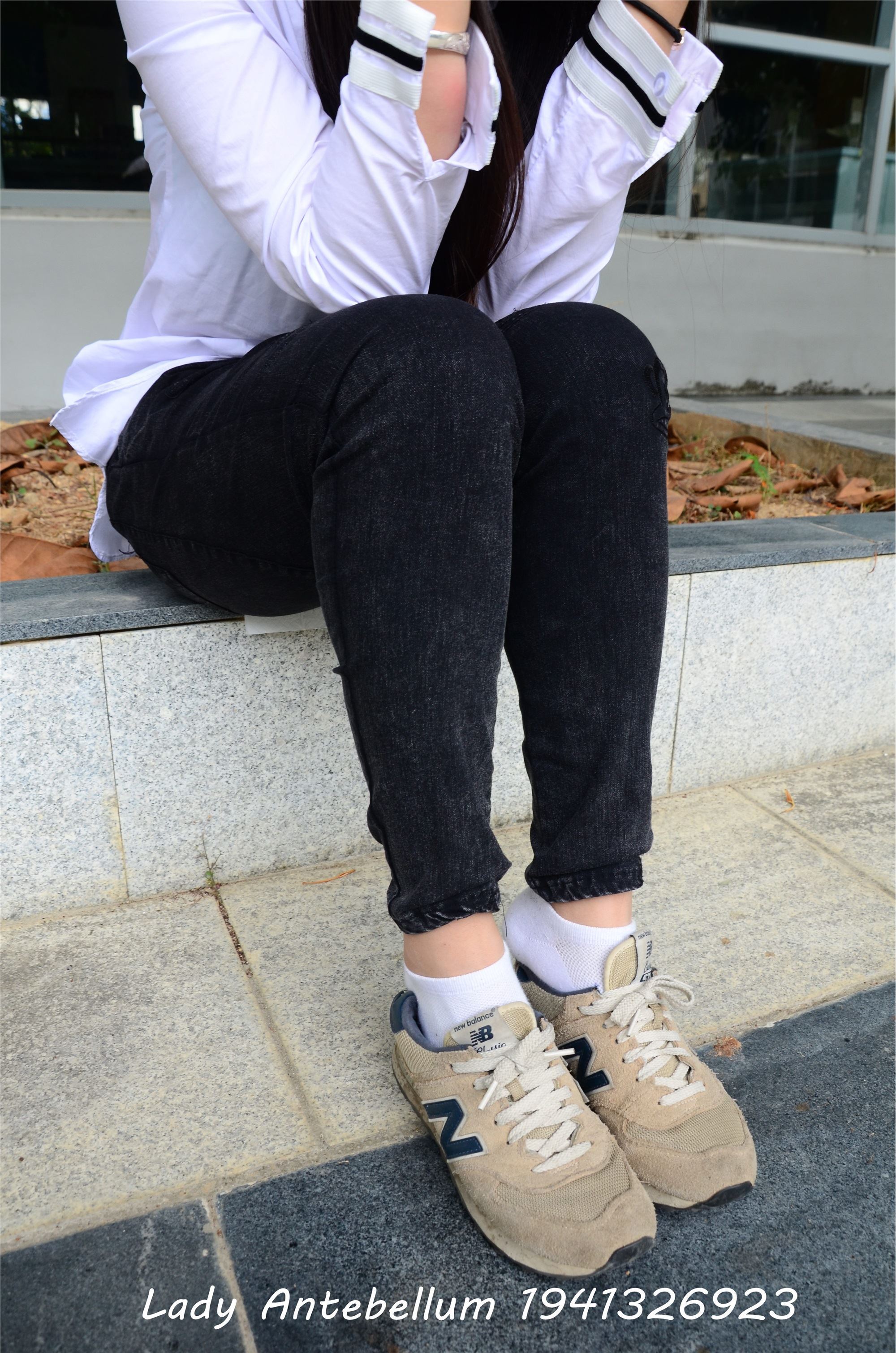 战前女神  恋足美腿棉袜女神级摄影套图 083