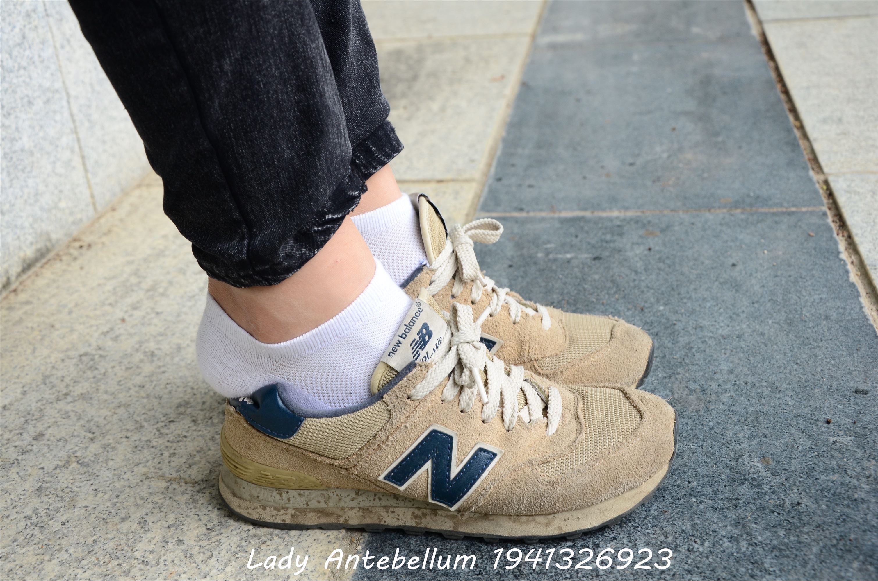 战前女神  恋足美腿棉袜女神级摄影套图 083