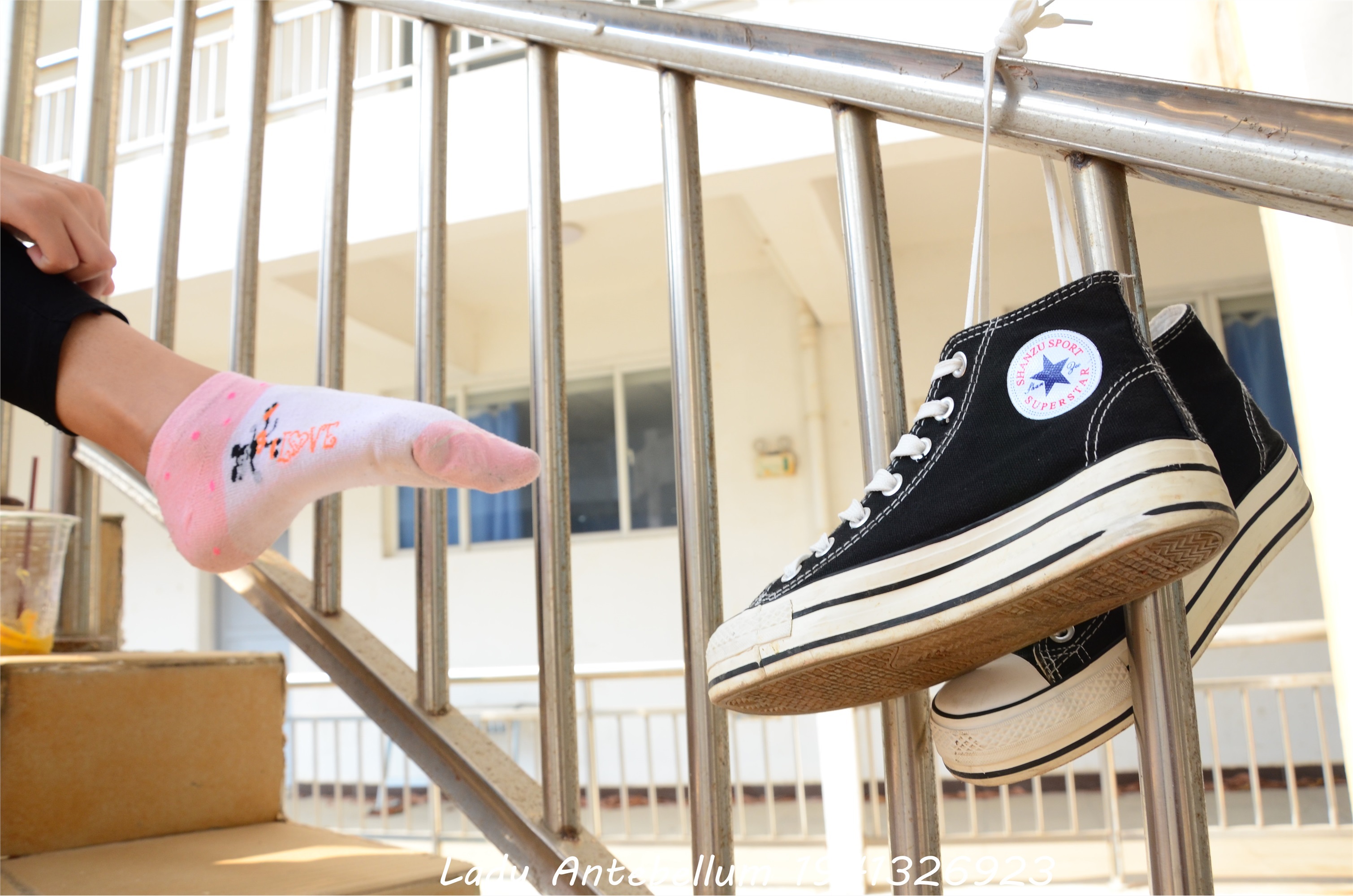 战前女神  恋足美腿棉袜女神级摄影套图 085