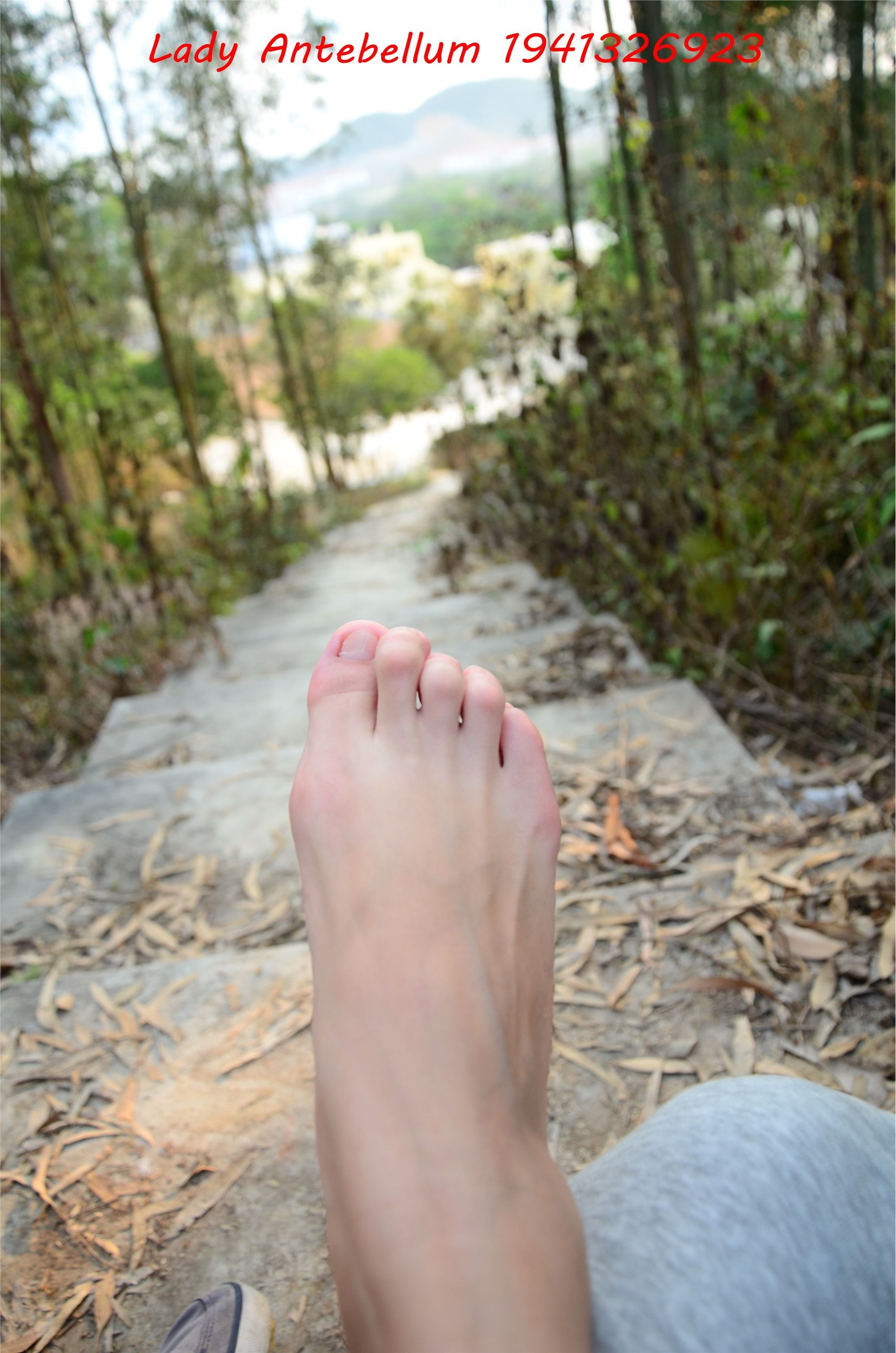 战前女神  恋足美腿棉袜女神级摄影套图 086