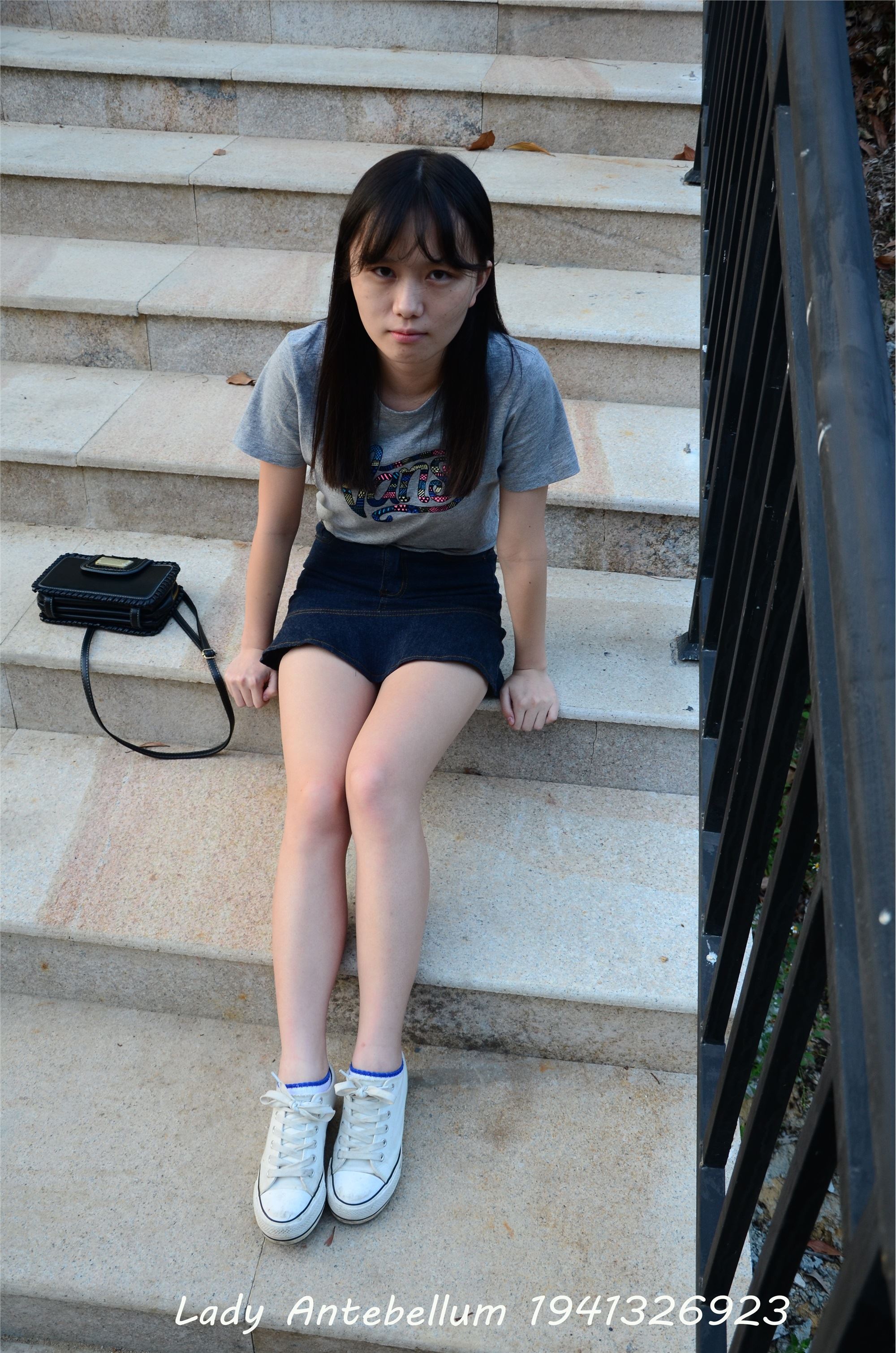 战前女神  恋足美腿棉袜女神级摄影套图 087