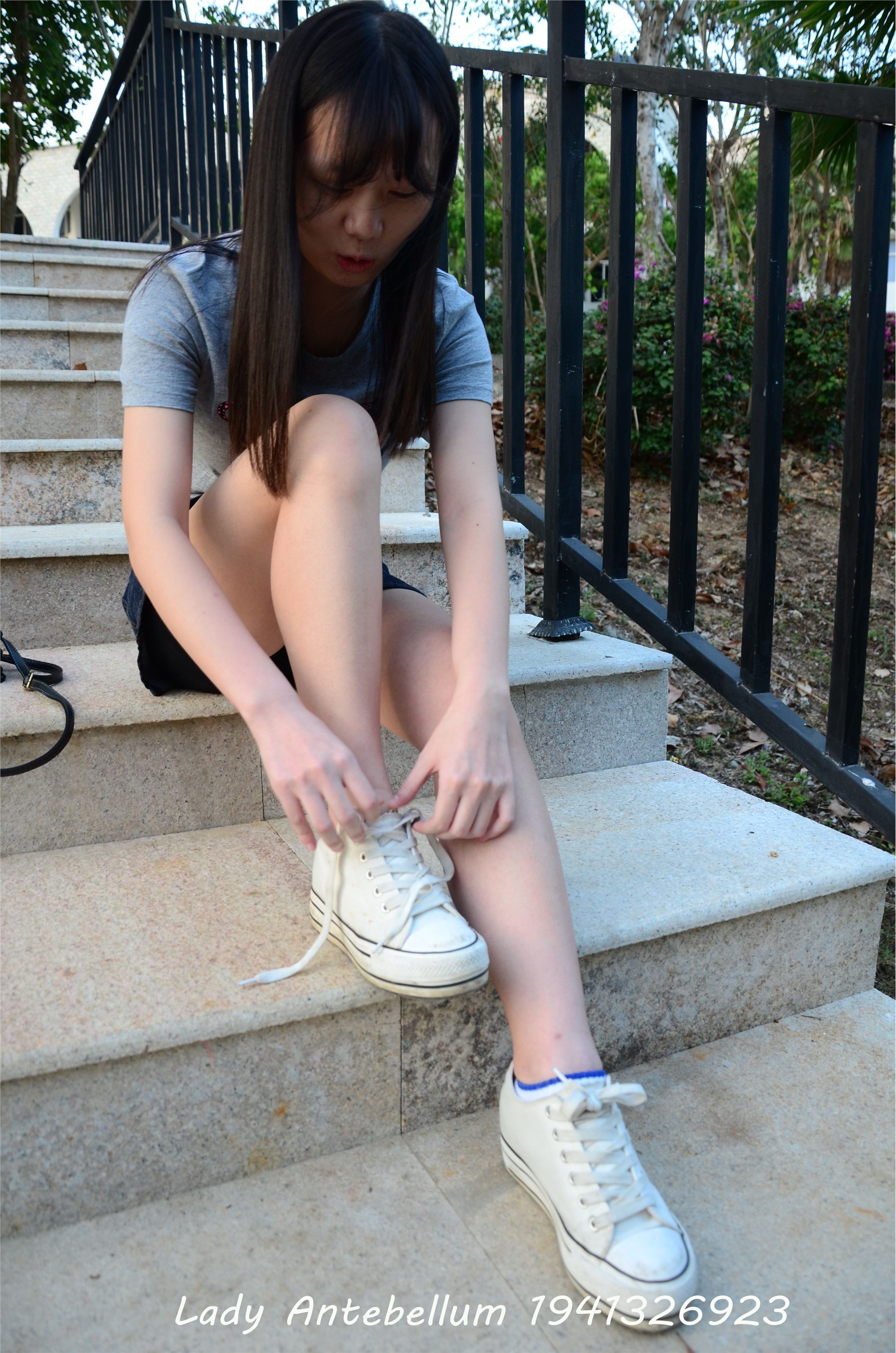 战前女神  恋足美腿棉袜女神级摄影套图 087