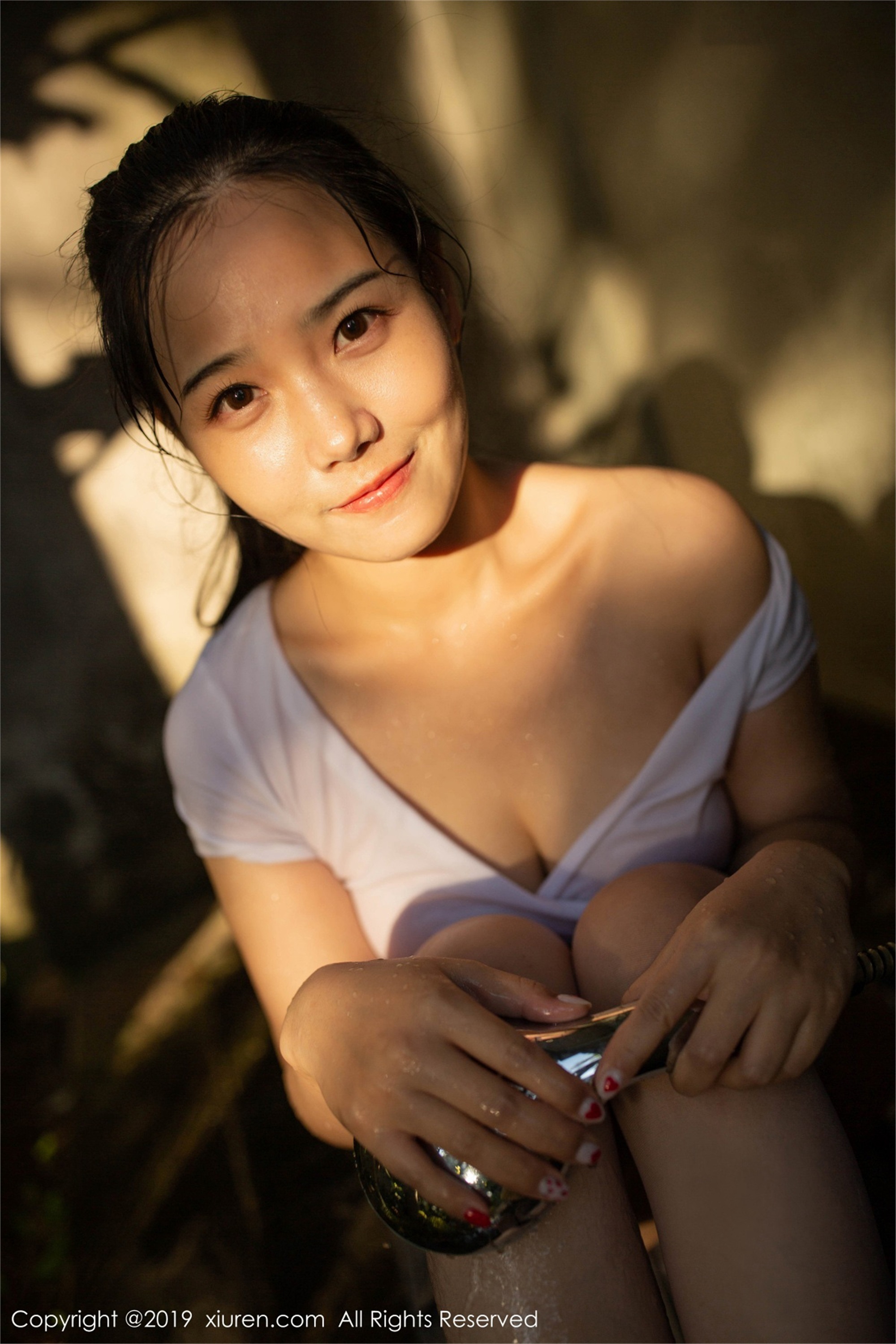 XIUREN秀人网 2019.07.31 No.1586 徐微微mia