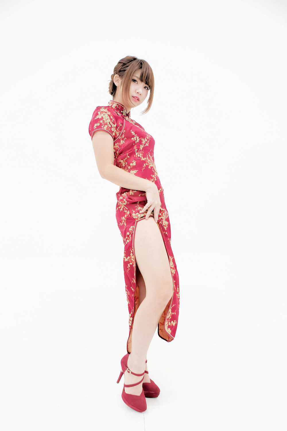 中華娘娘之红色旗袍与美腿高跟