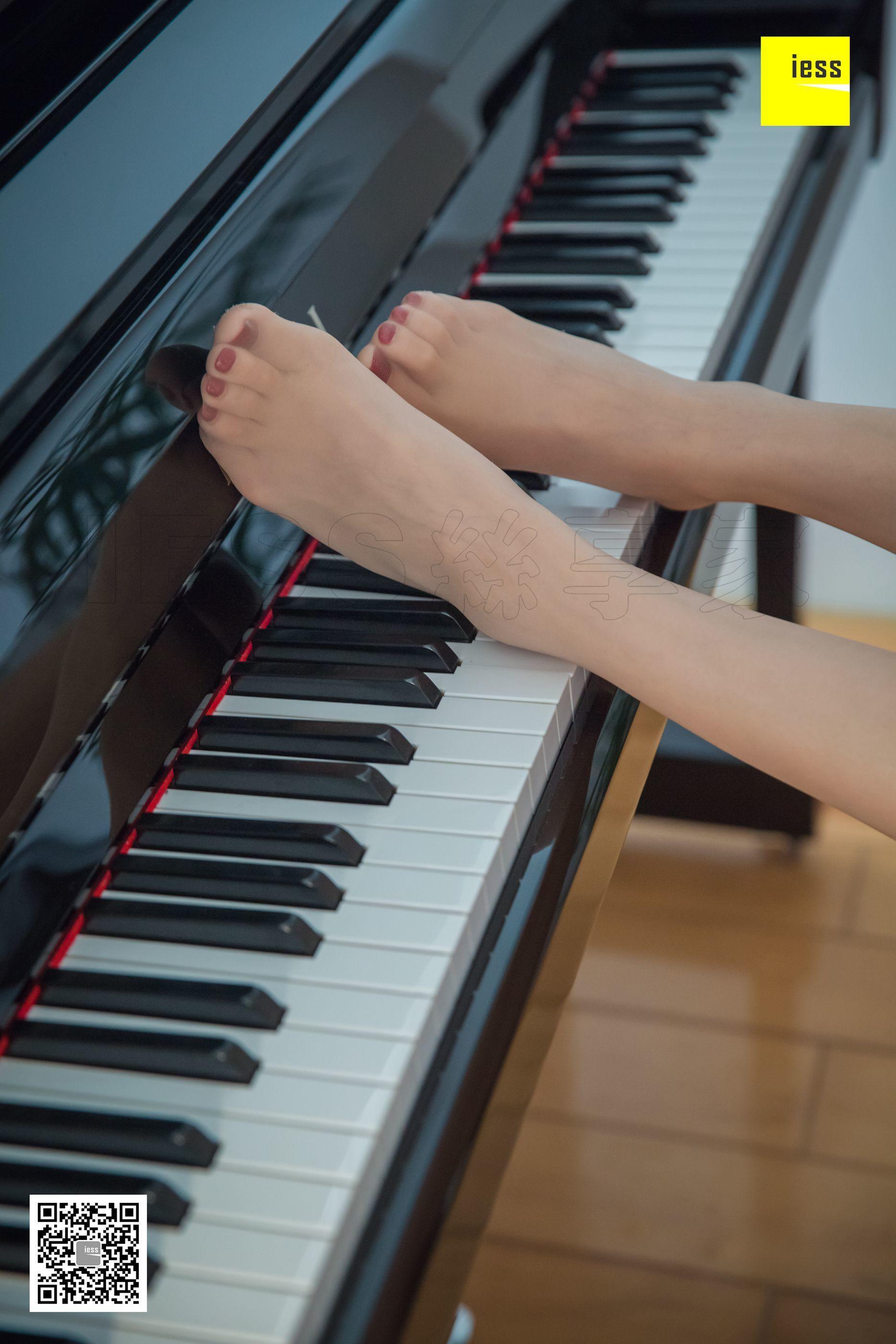 IESS异思趣向  2018.07.24 丝享家279：《黑白琴键上的美足》七七