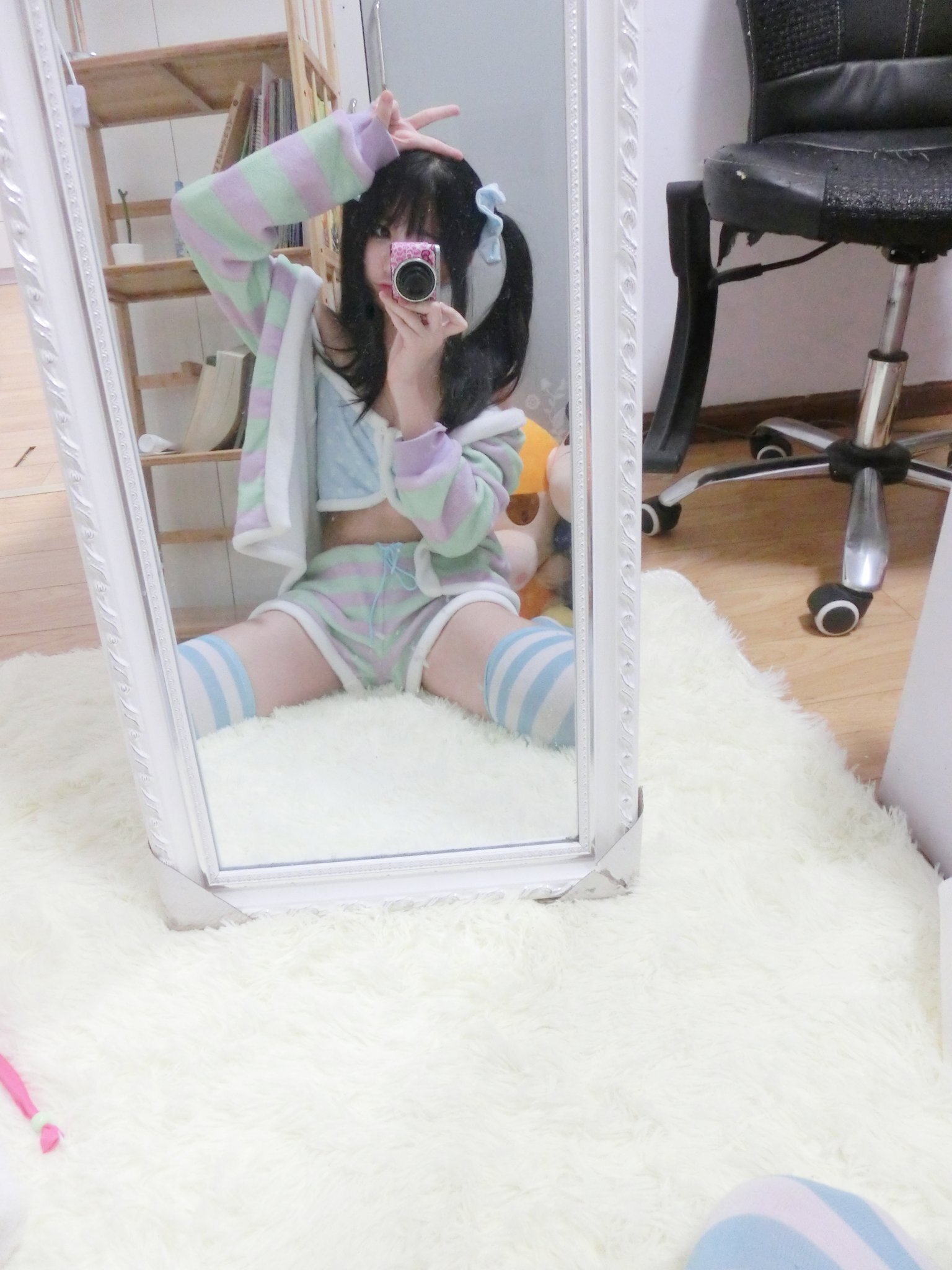 Nagesa魔物喵 - 微博杂图 Tw