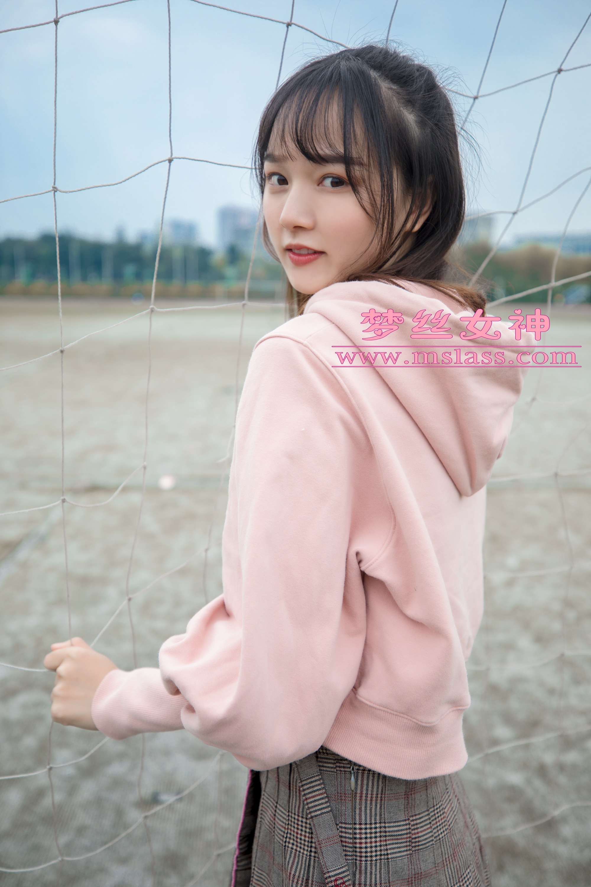 MSLASS梦丝女神  2019.04.23 操场的校花小甜心 玥玥