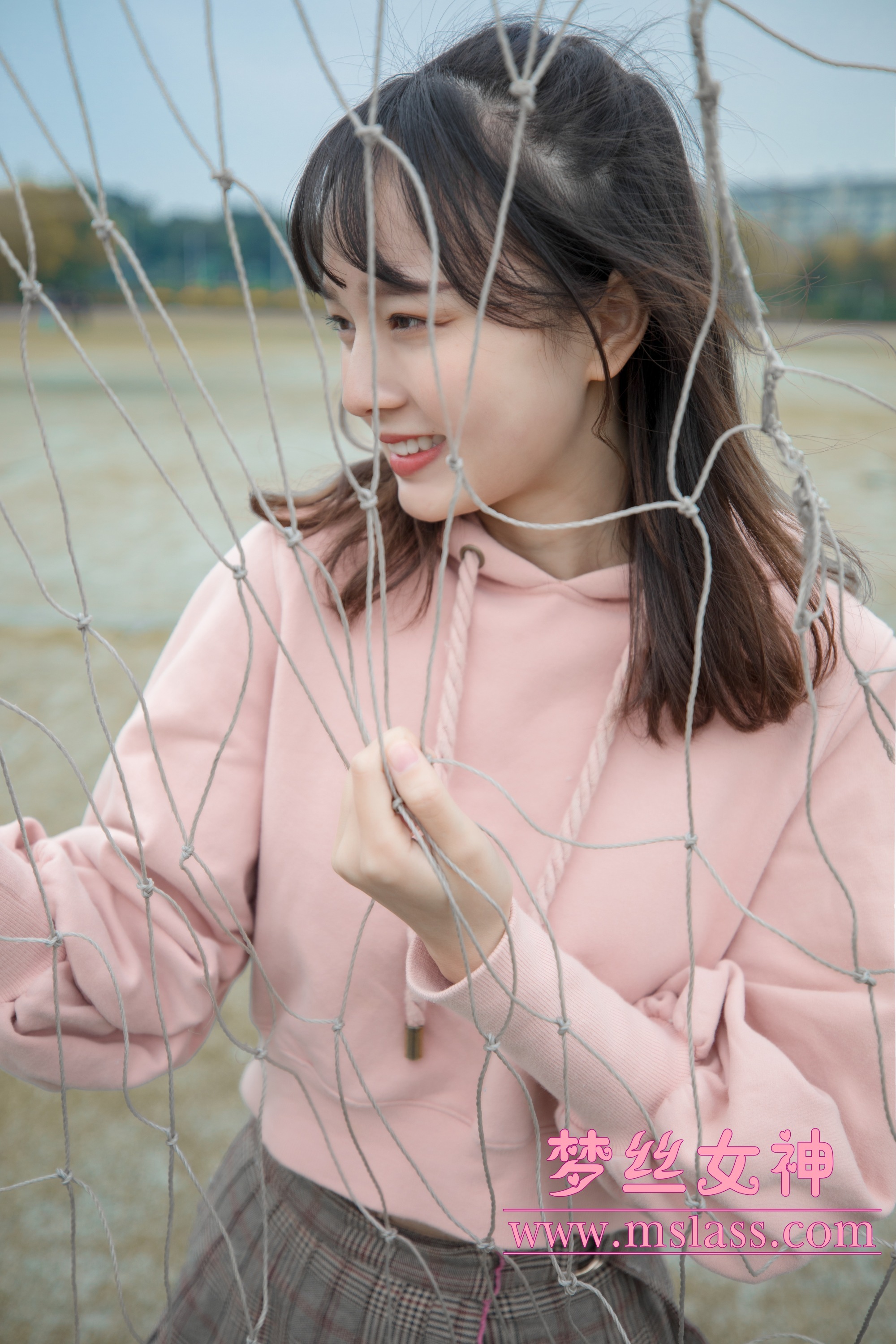 MSLASS梦丝女神  2019.04.23 操场的校花小甜心 玥玥