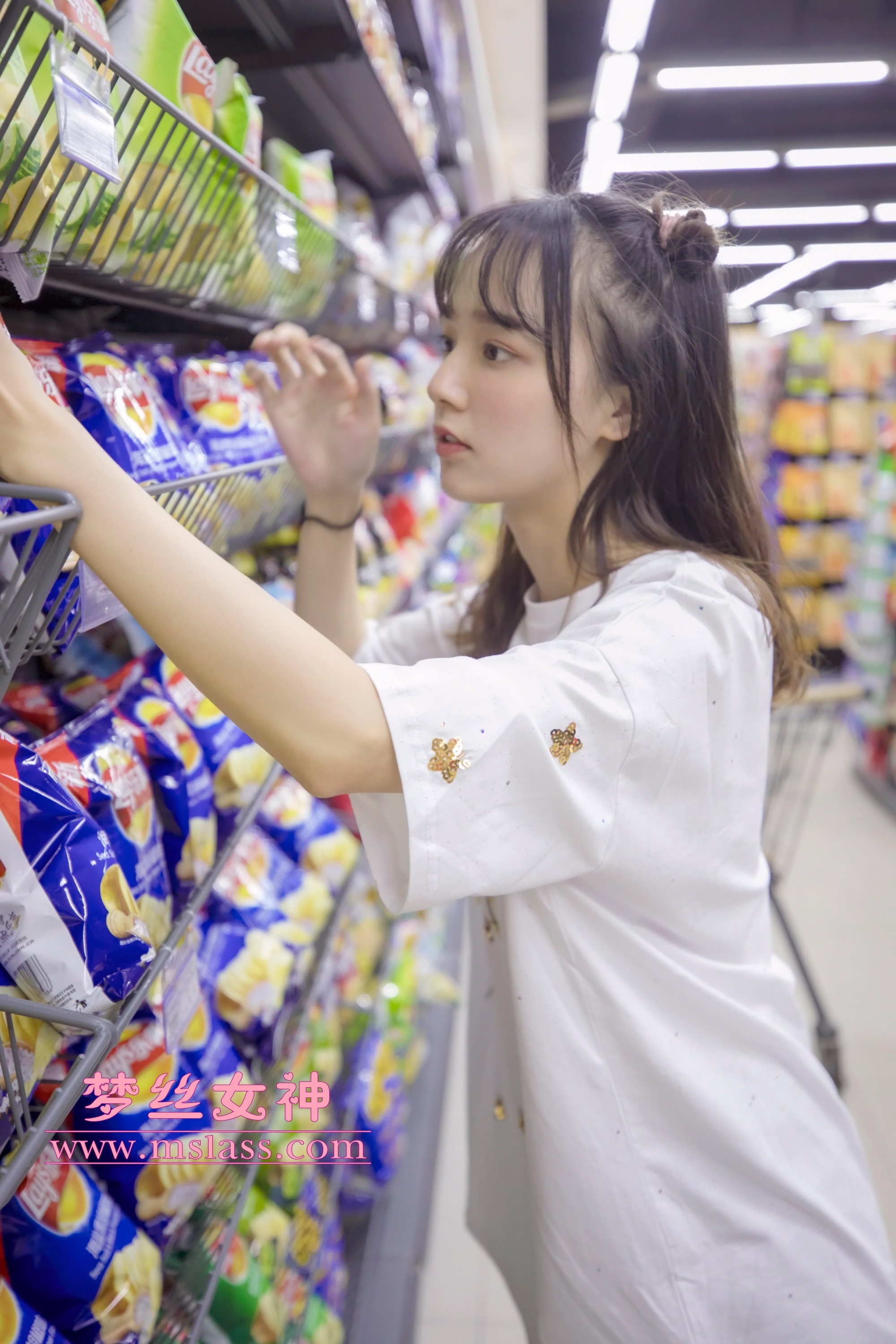 MSLASS梦丝女神 2019.05.02 超市的吃货少女 玥玥