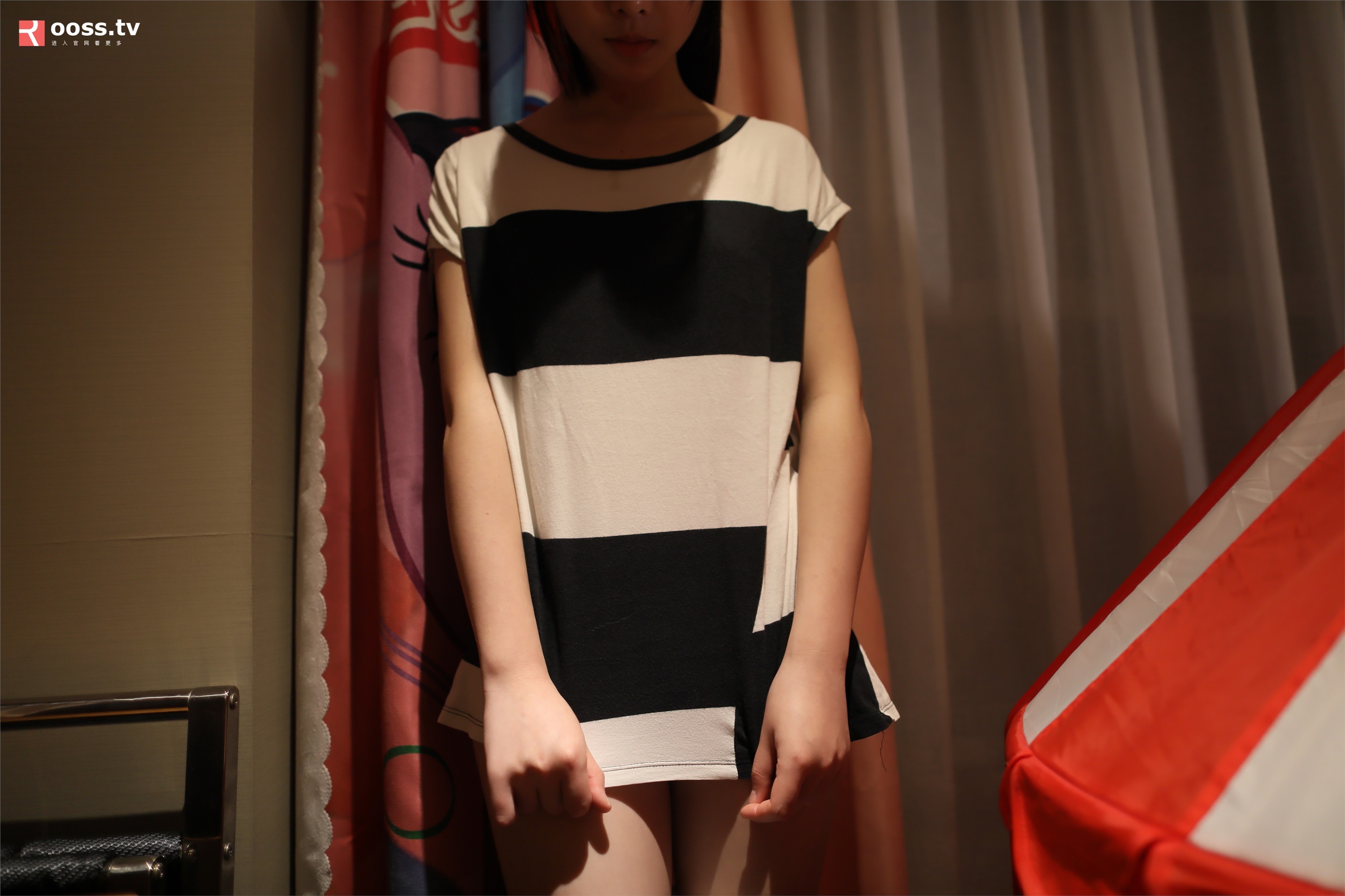 ROSI写真集No.2811