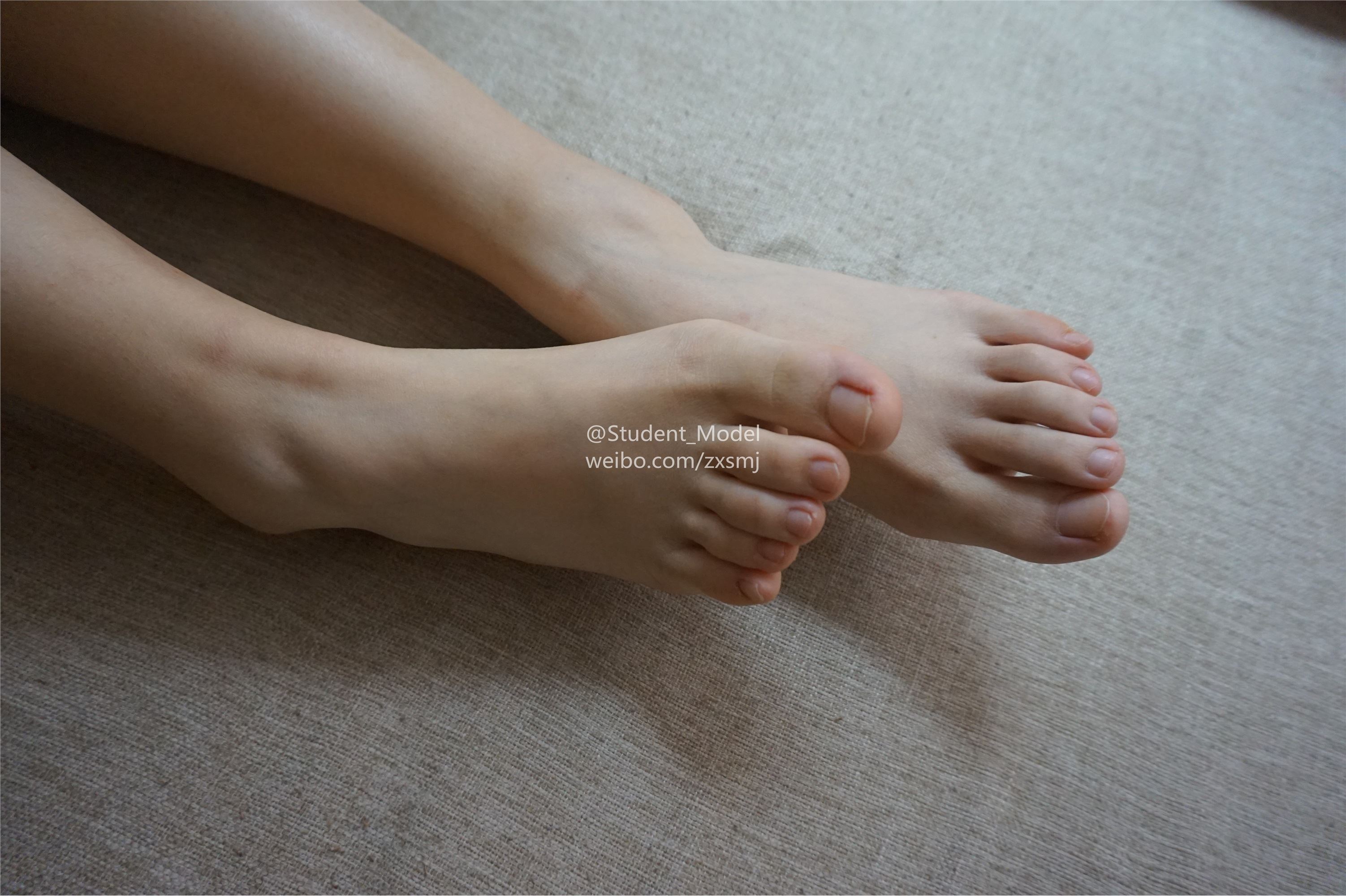 学生模特 套图 Bee