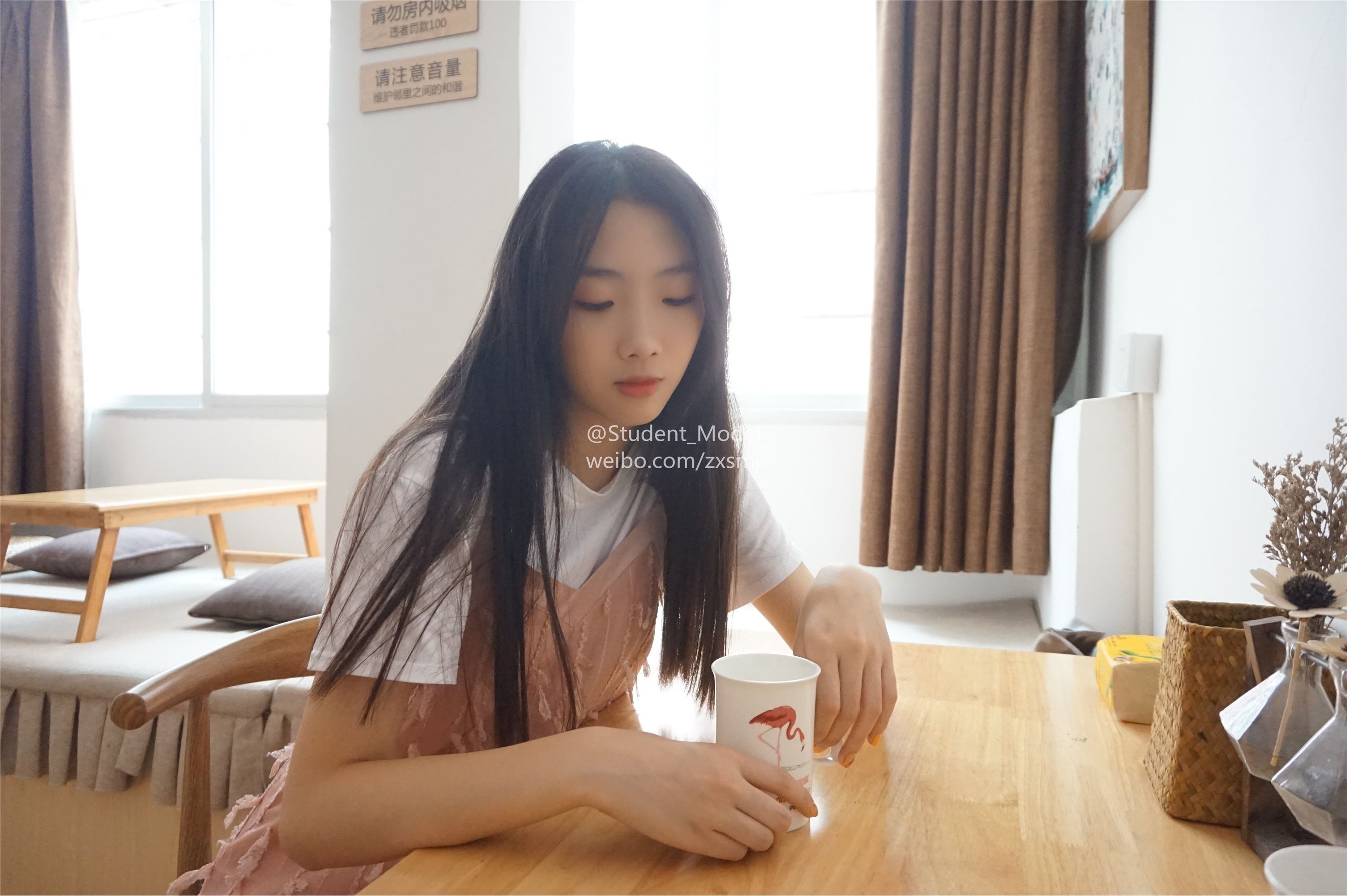 学生模特 套图 Bee