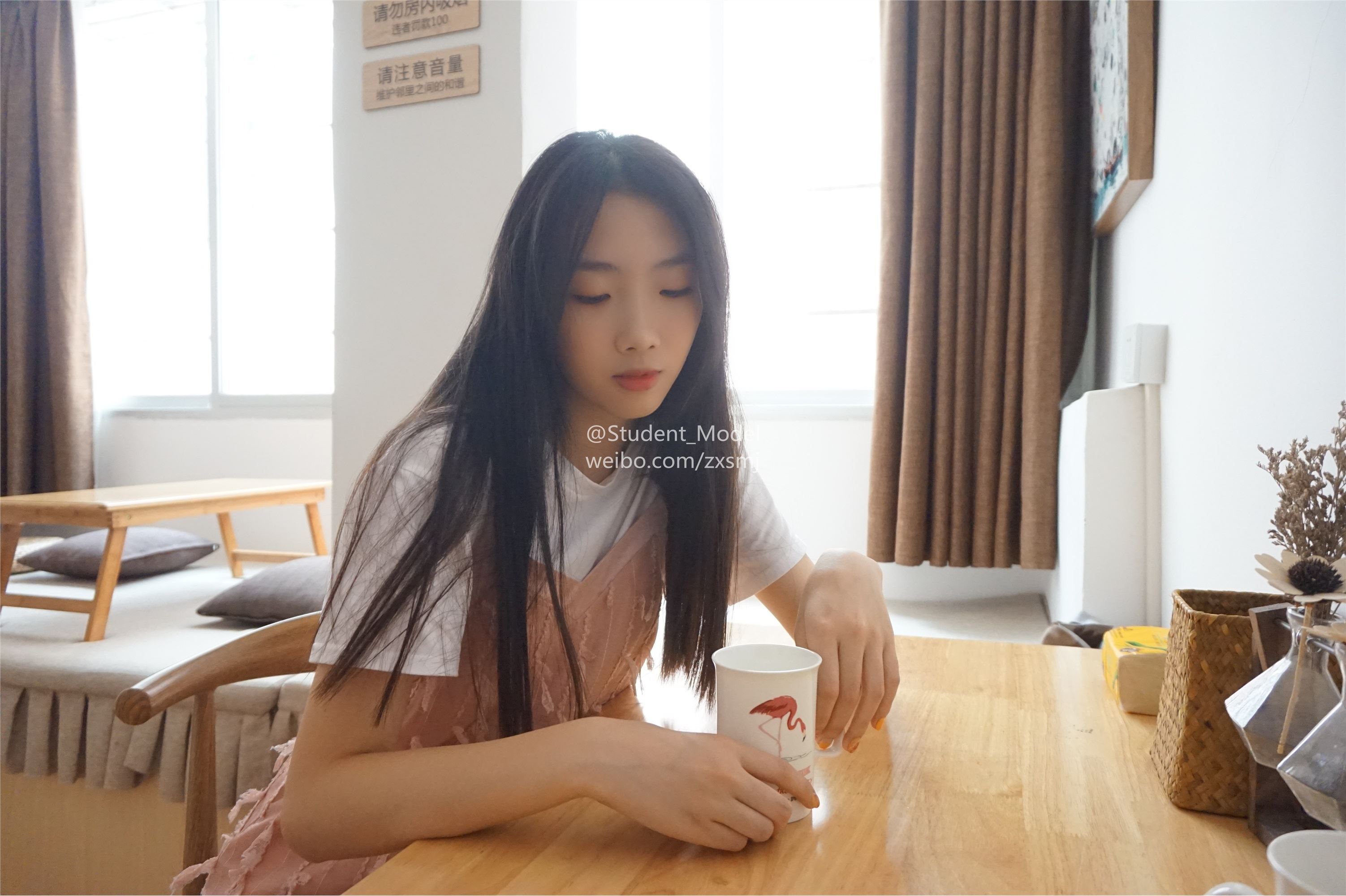 学生模特 套图 Bee