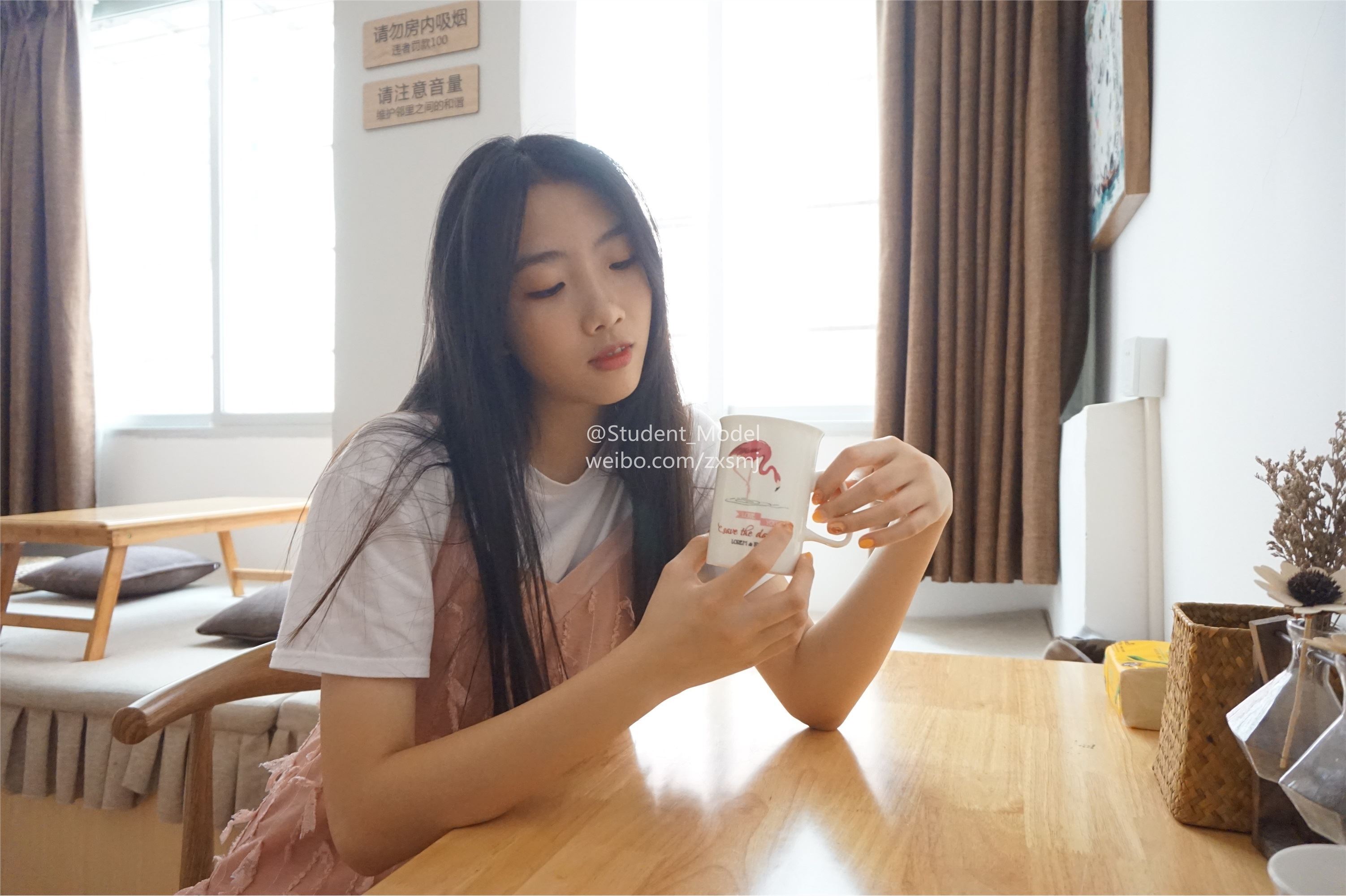 学生模特 套图 Bee