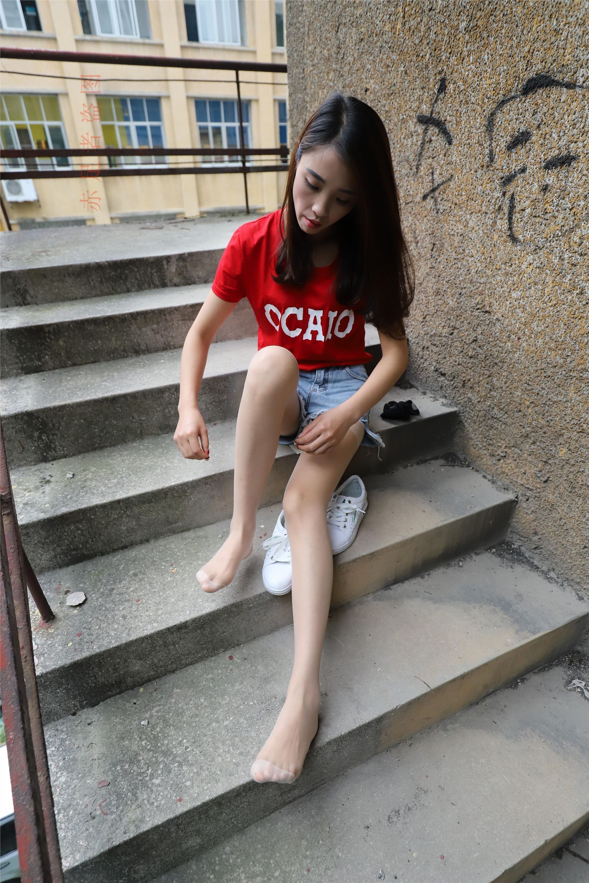 大西瓜套图 2018 6月活动模特1   长si 船袜(两套）2