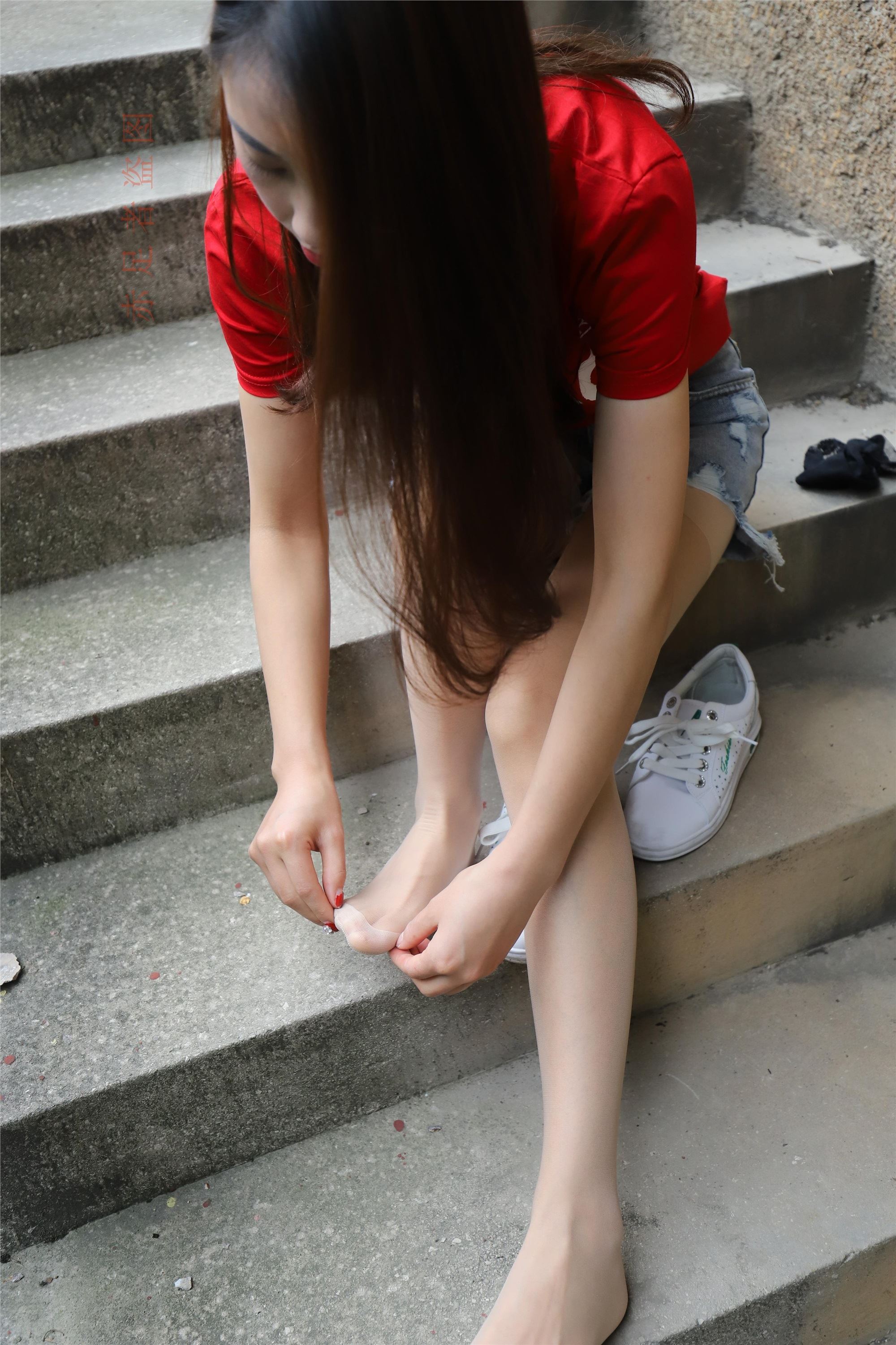 大西瓜套图 2018 6月活动模特1   长si 船袜(两套）2