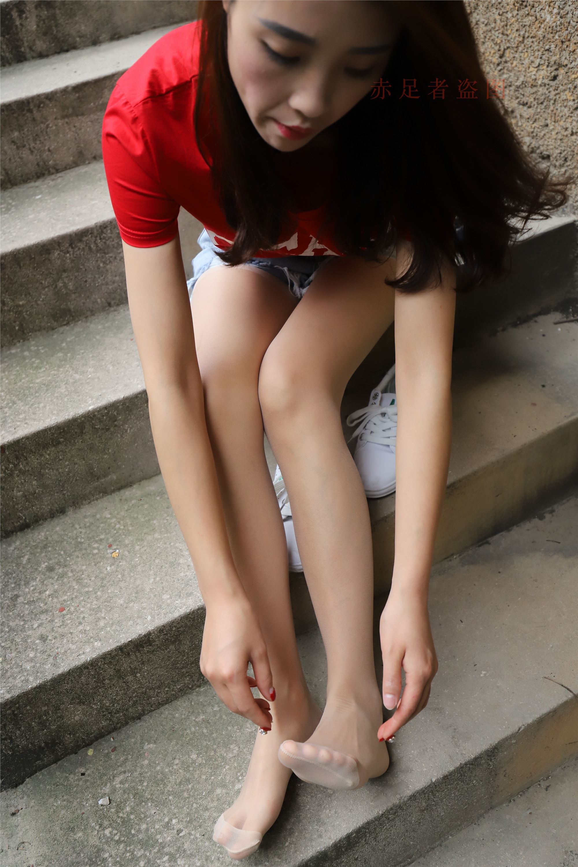 大西瓜套图 2018 6月活动模特1   长si 船袜(两套）2