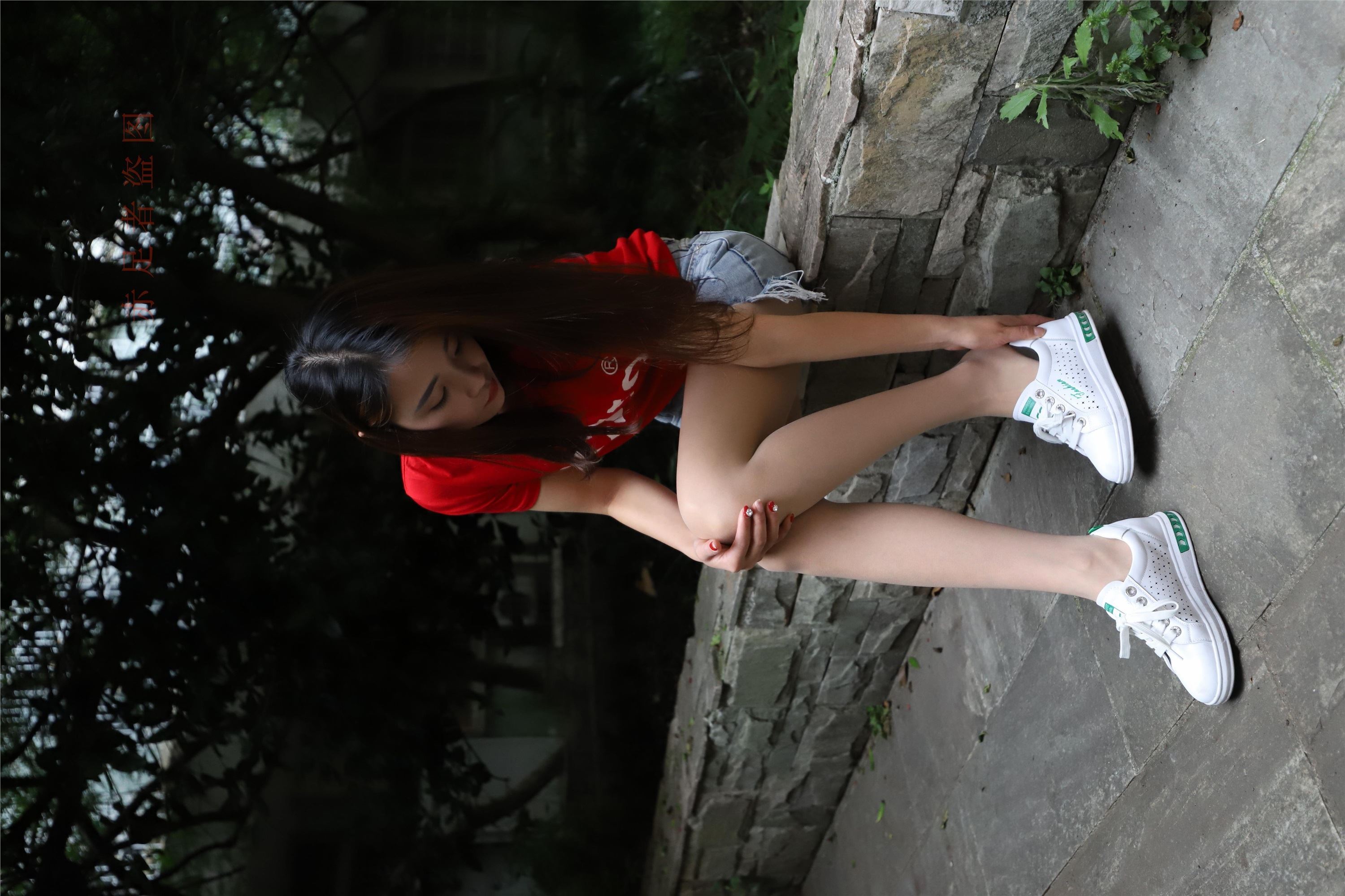 大西瓜套图 2018 6月活动模特1   长si 船袜(两套）2