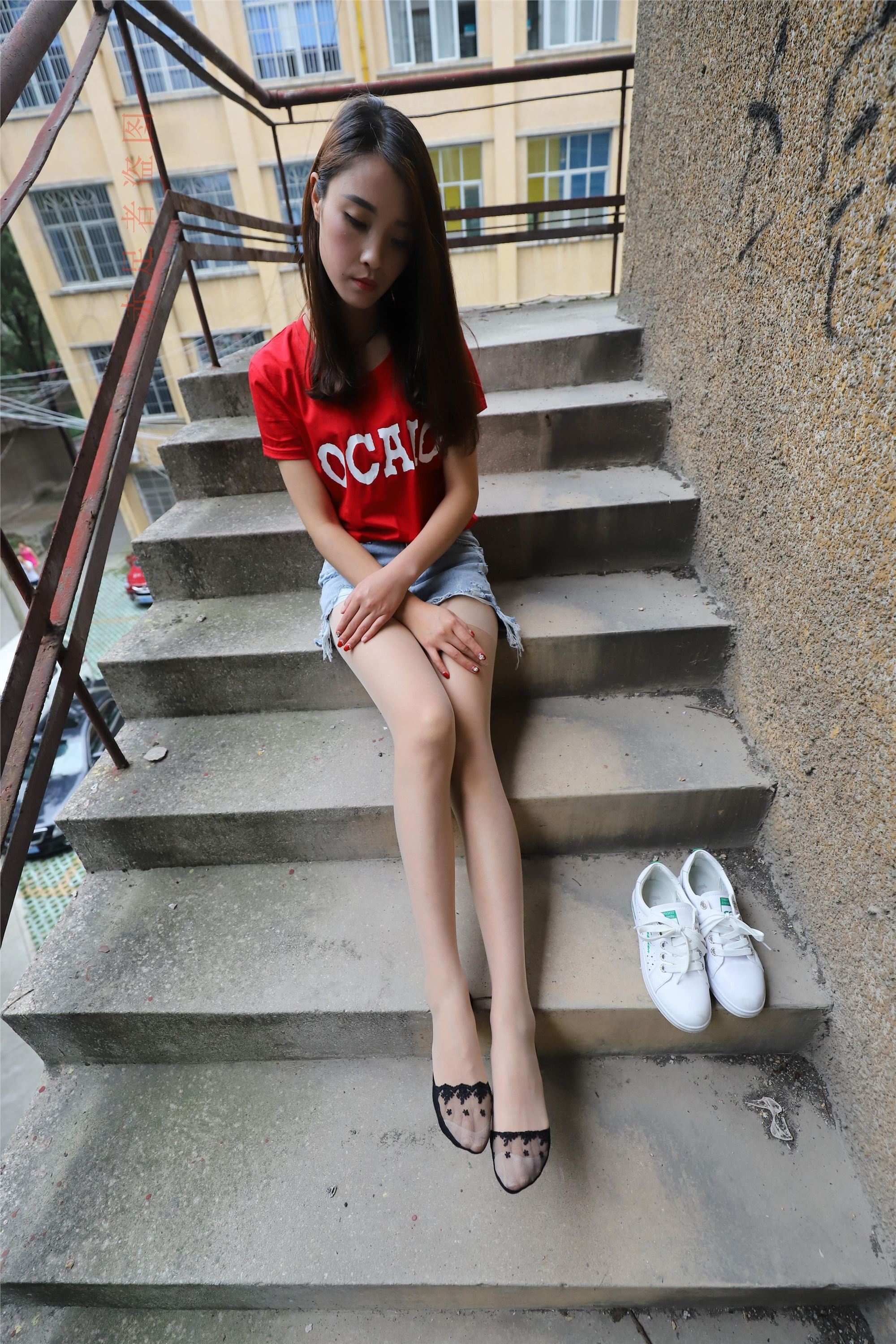 大西瓜套图 2018 6月活动模特1   长si 船袜(两套）2