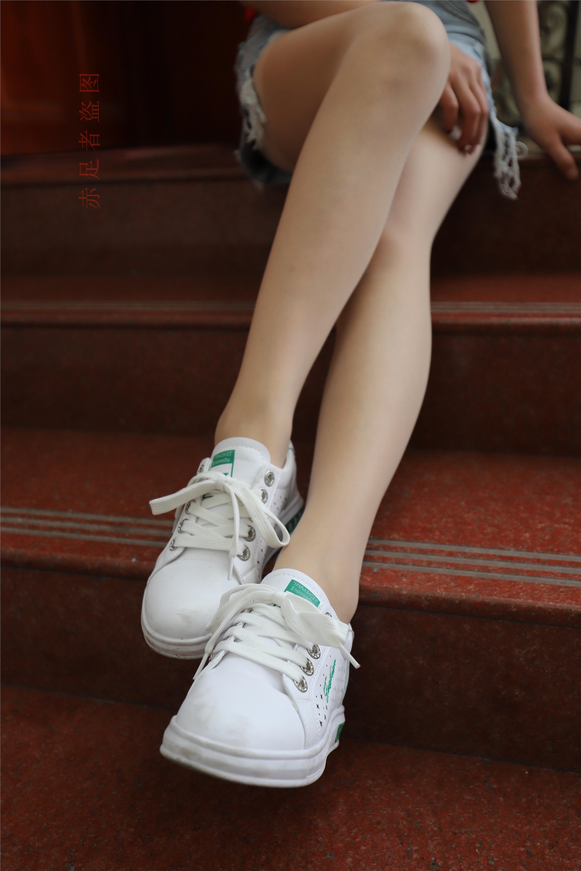 大西瓜套图 2018 6月活动模特1   长si 船袜(两套）2