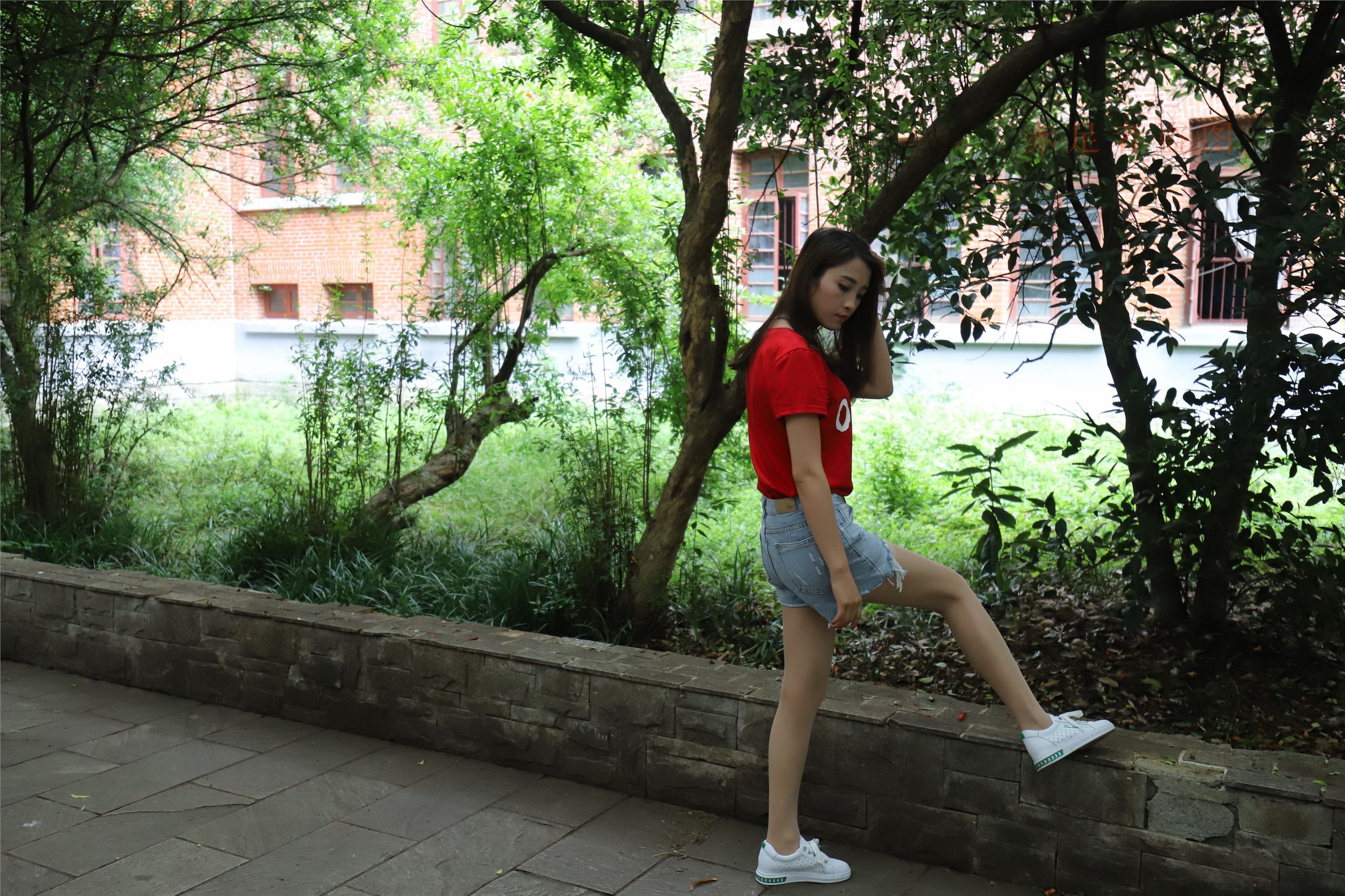 大西瓜套图 2018 6月活动模特1   长si 船袜(两套）2