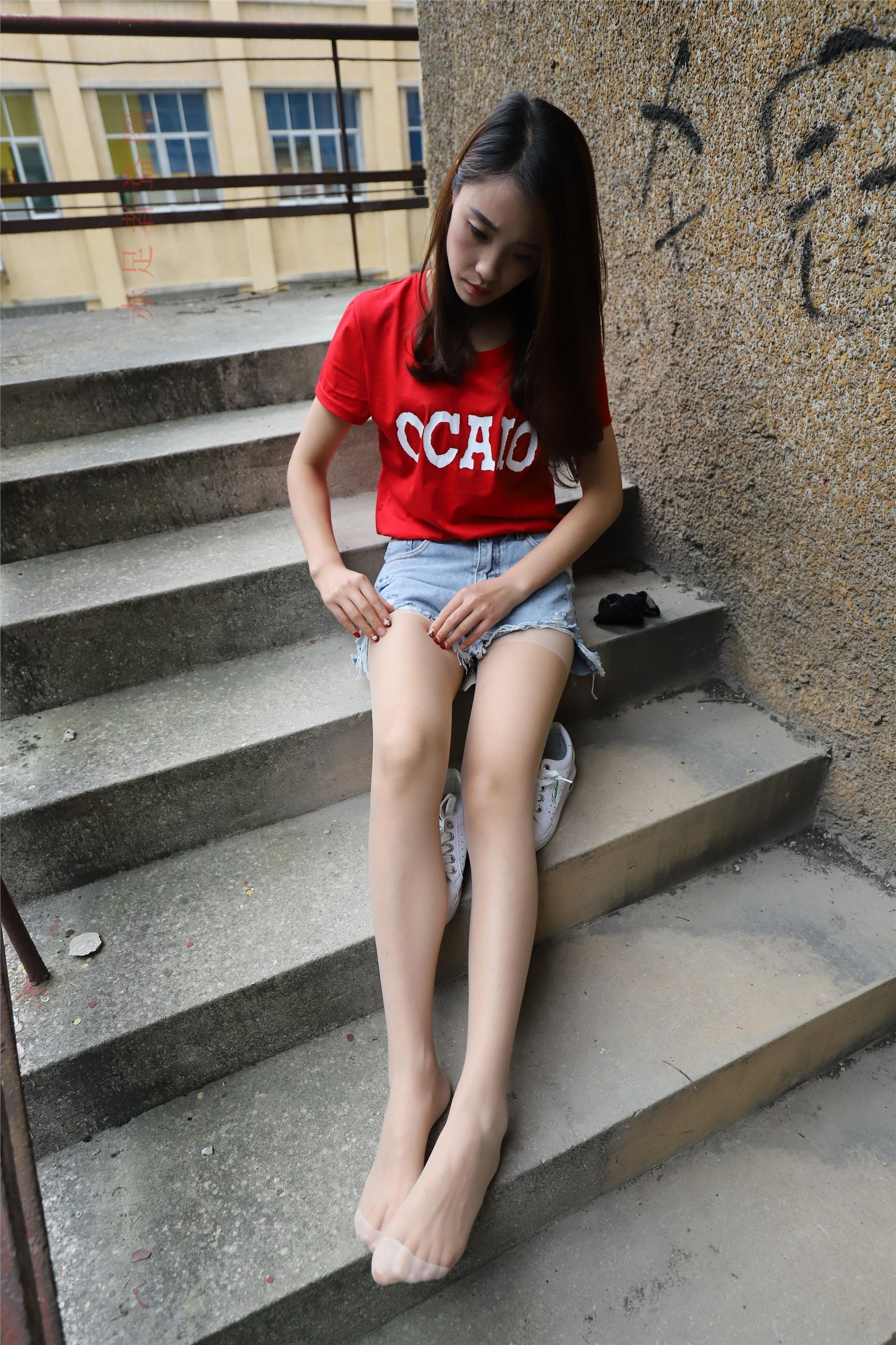 大西瓜套图 2018 6月活动模特1   长si 船袜(两套）2