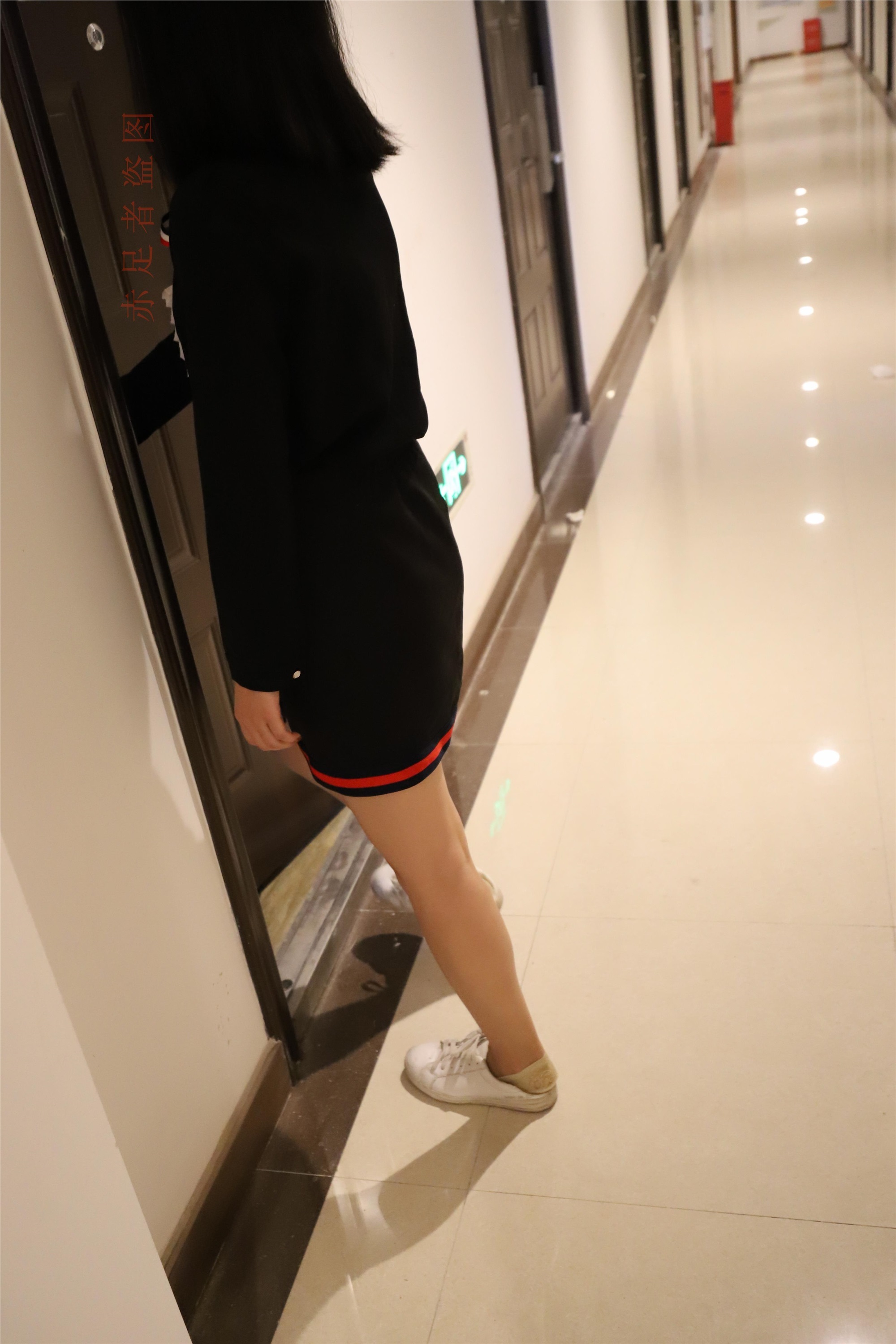 大西瓜套图 2018 6月活动模特2  尝试搭讪 短si 船袜1