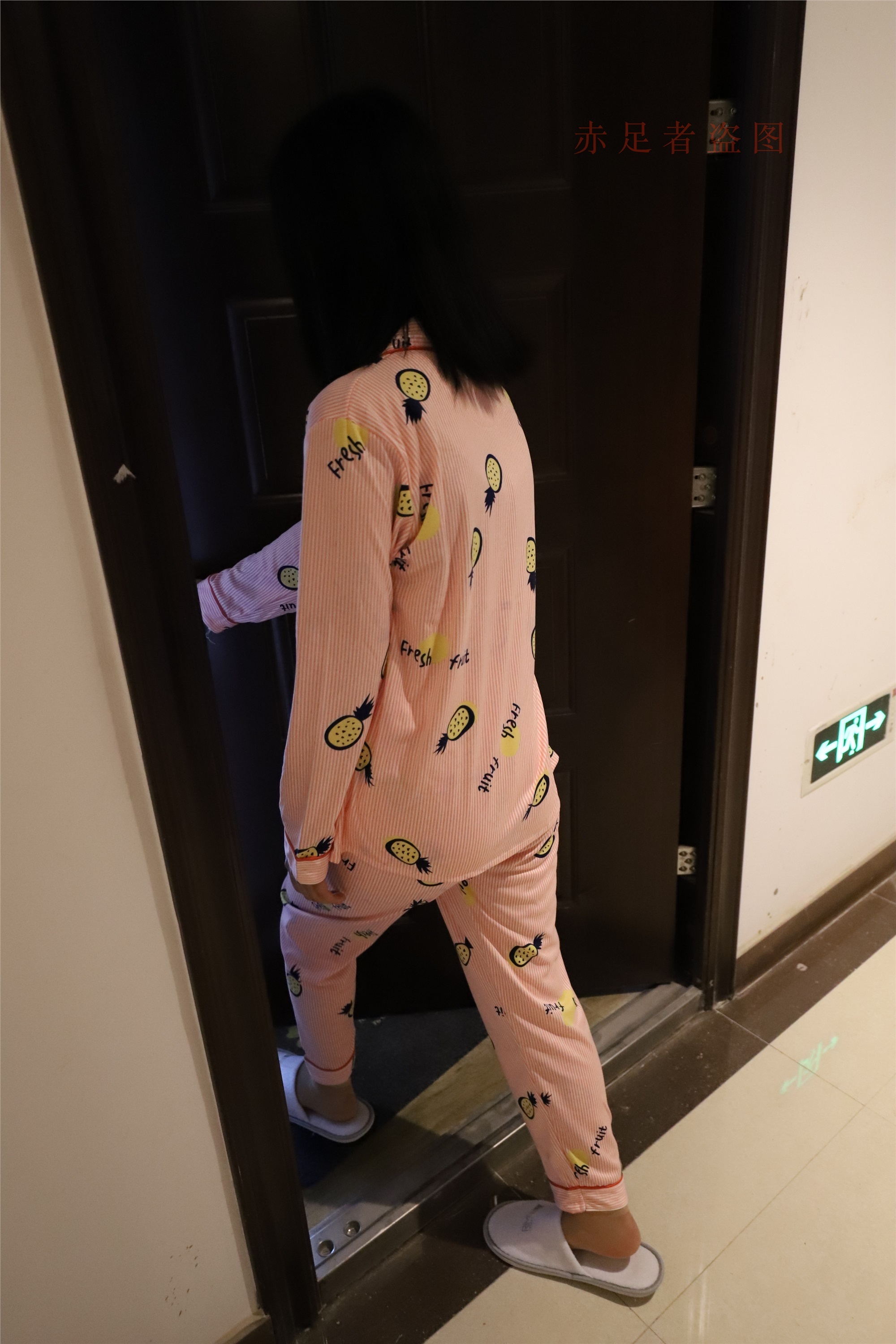 大西瓜套图 2018 6月活动模特2  尝试搭讪 短si 船袜1