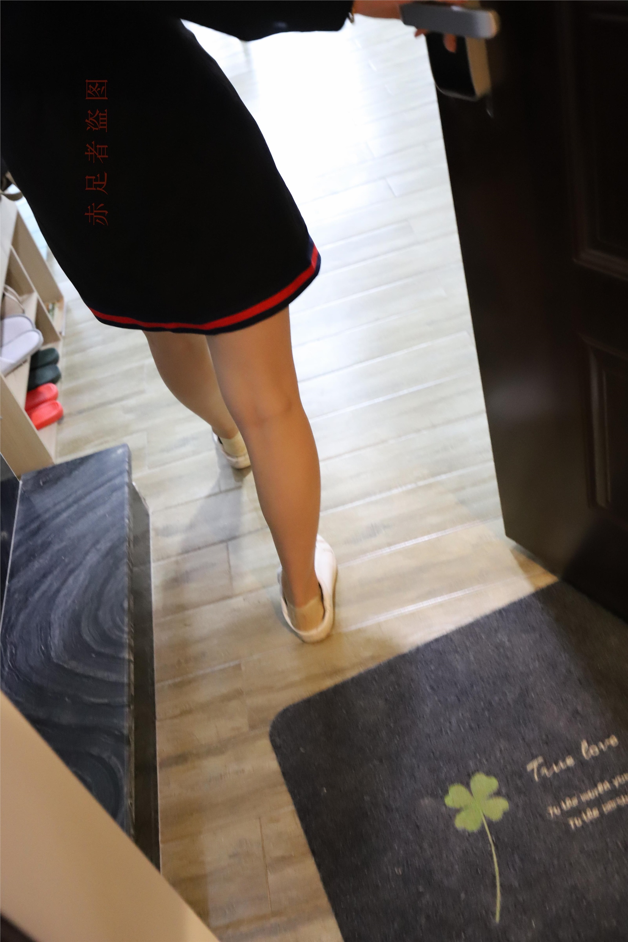 大西瓜套图 2018 6月活动模特2  尝试搭讪 短si 船袜1