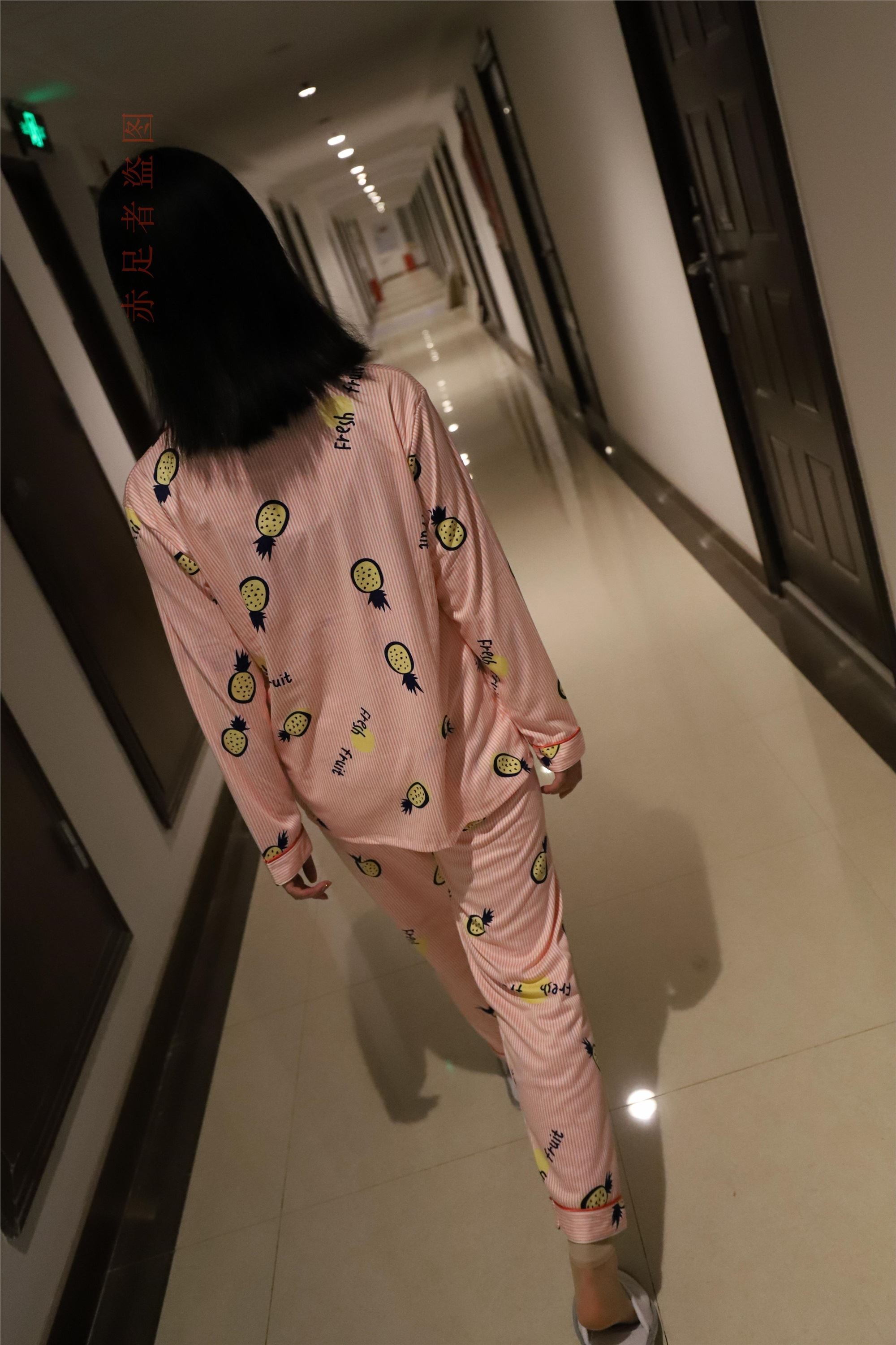 大西瓜套图 2018 6月活动模特2  尝试搭讪 短si 船袜1