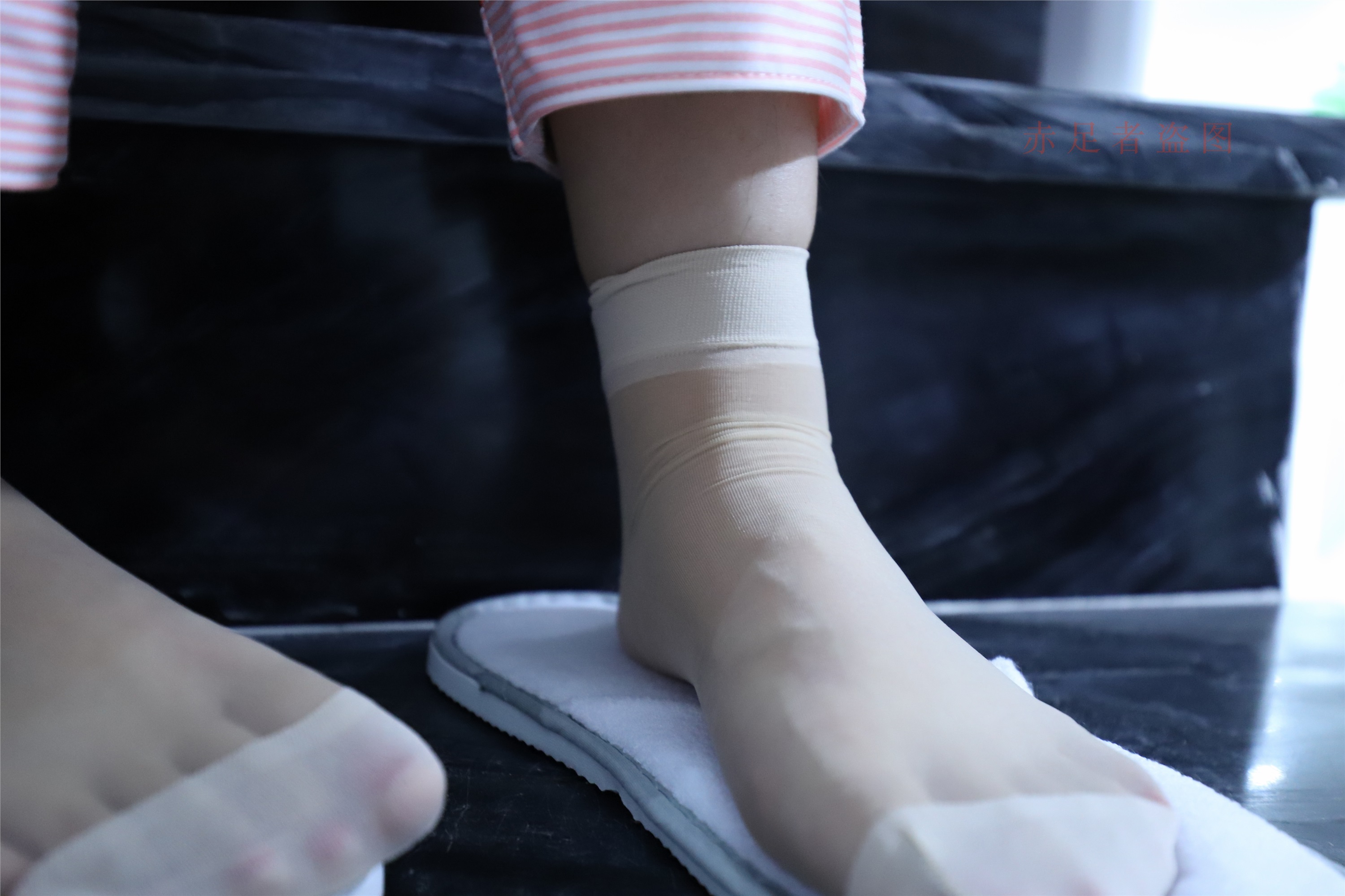 大西瓜套图 2018 6月活动模特2  尝试搭讪 短si 船袜1