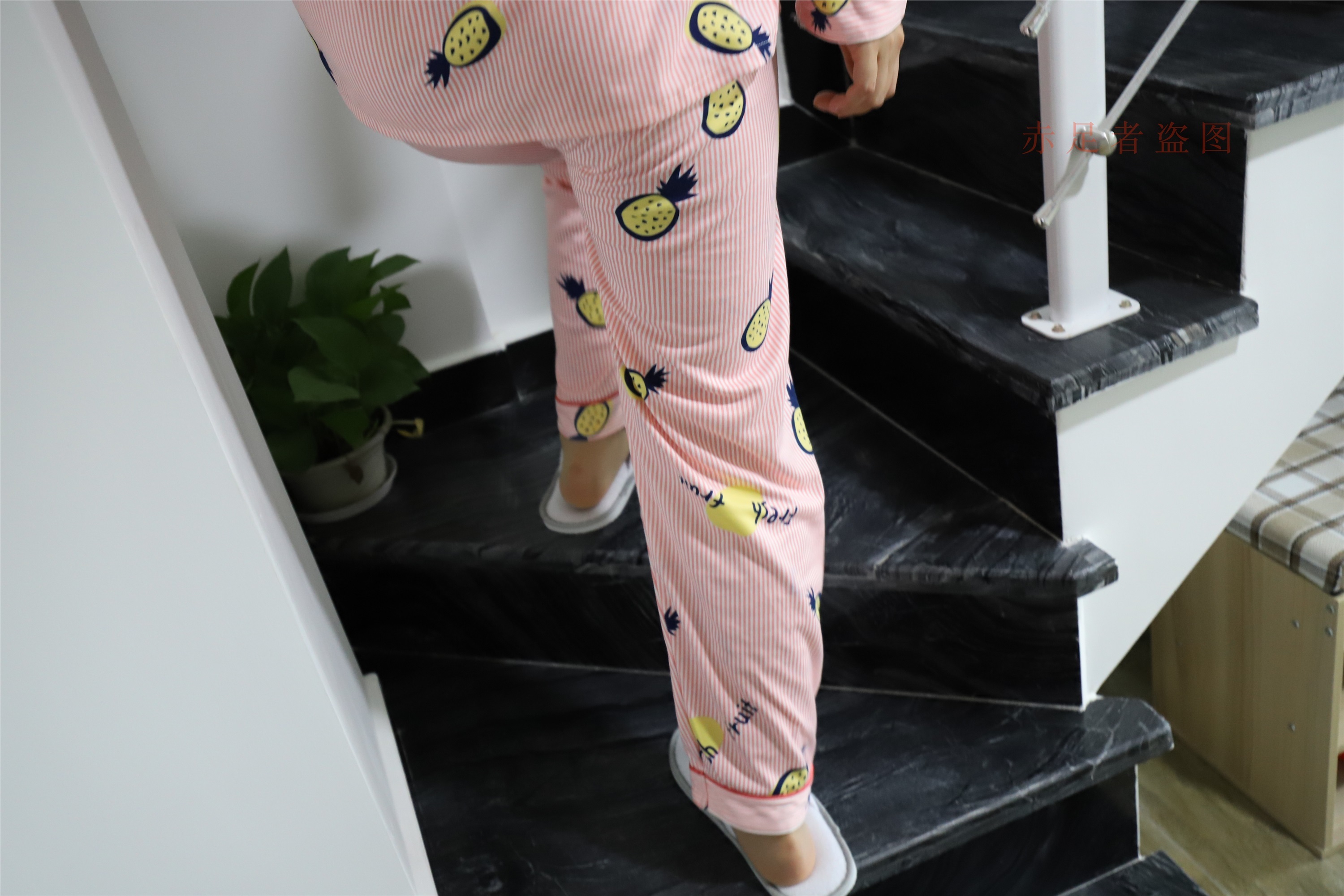 大西瓜套图 2018 6月活动模特2  尝试搭讪 短si 船袜1