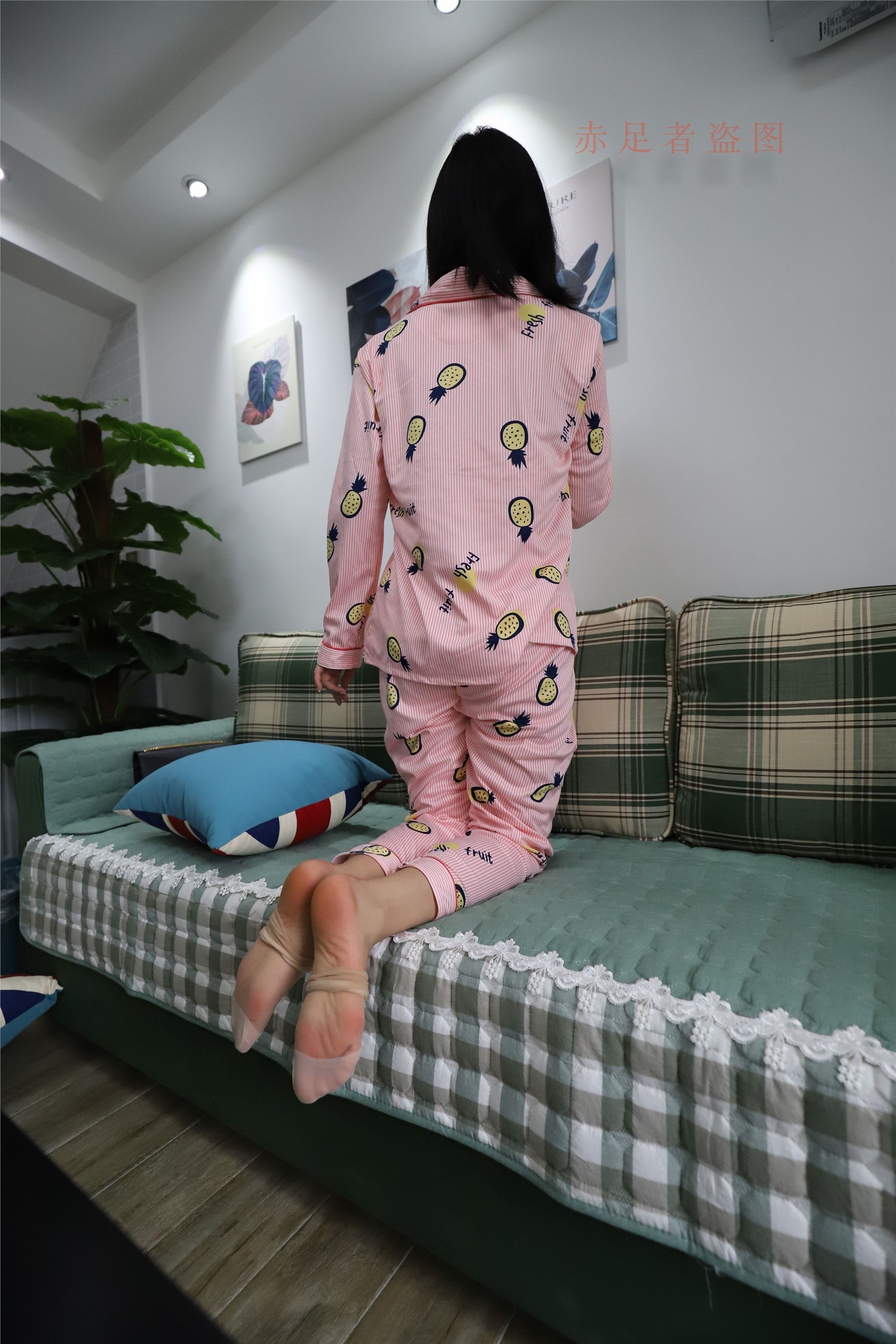 大西瓜套图 2018 6月活动模特2  尝试搭讪 短si 船袜1