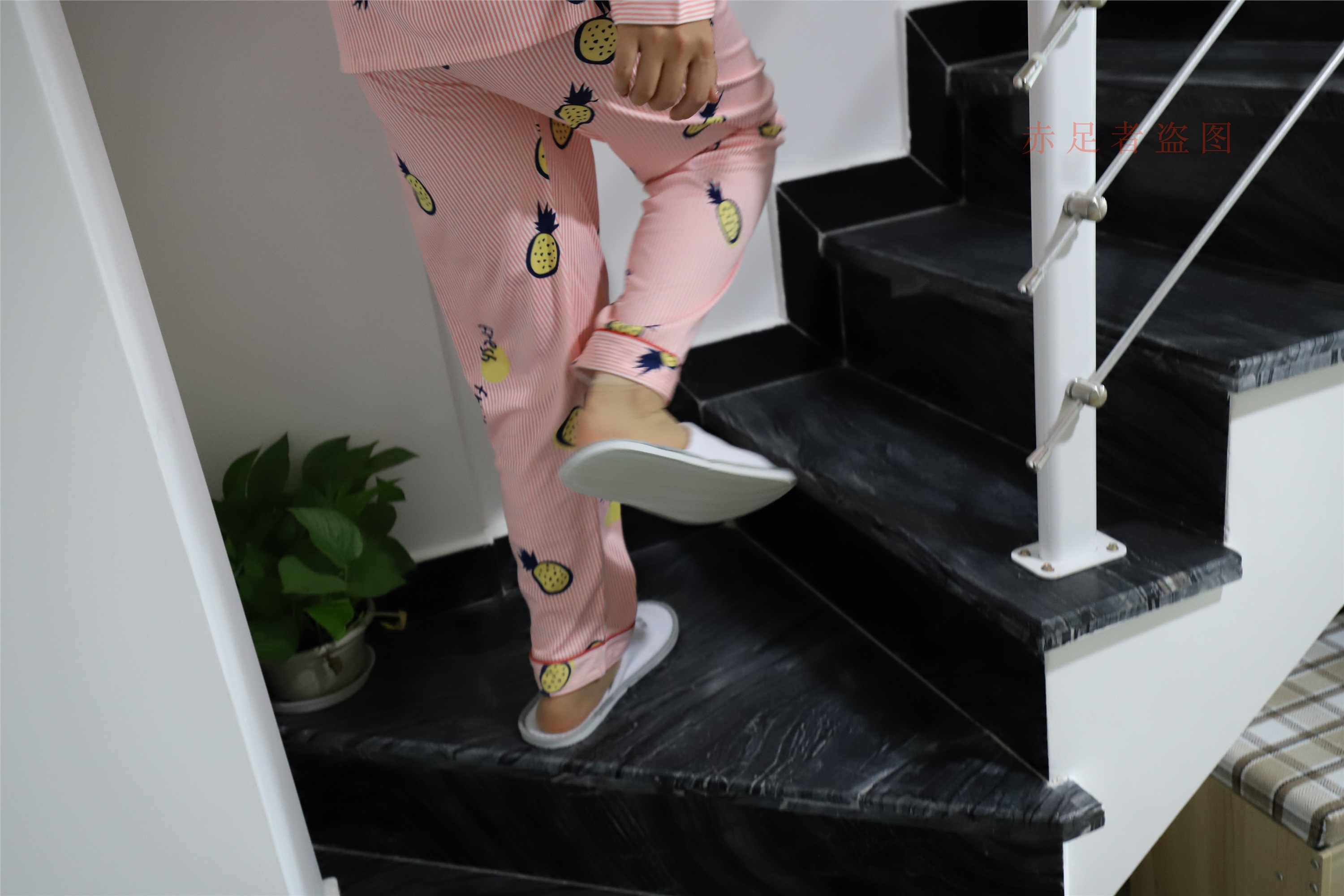 大西瓜套图 2018 6月活动模特2  尝试搭讪 短si 船袜1