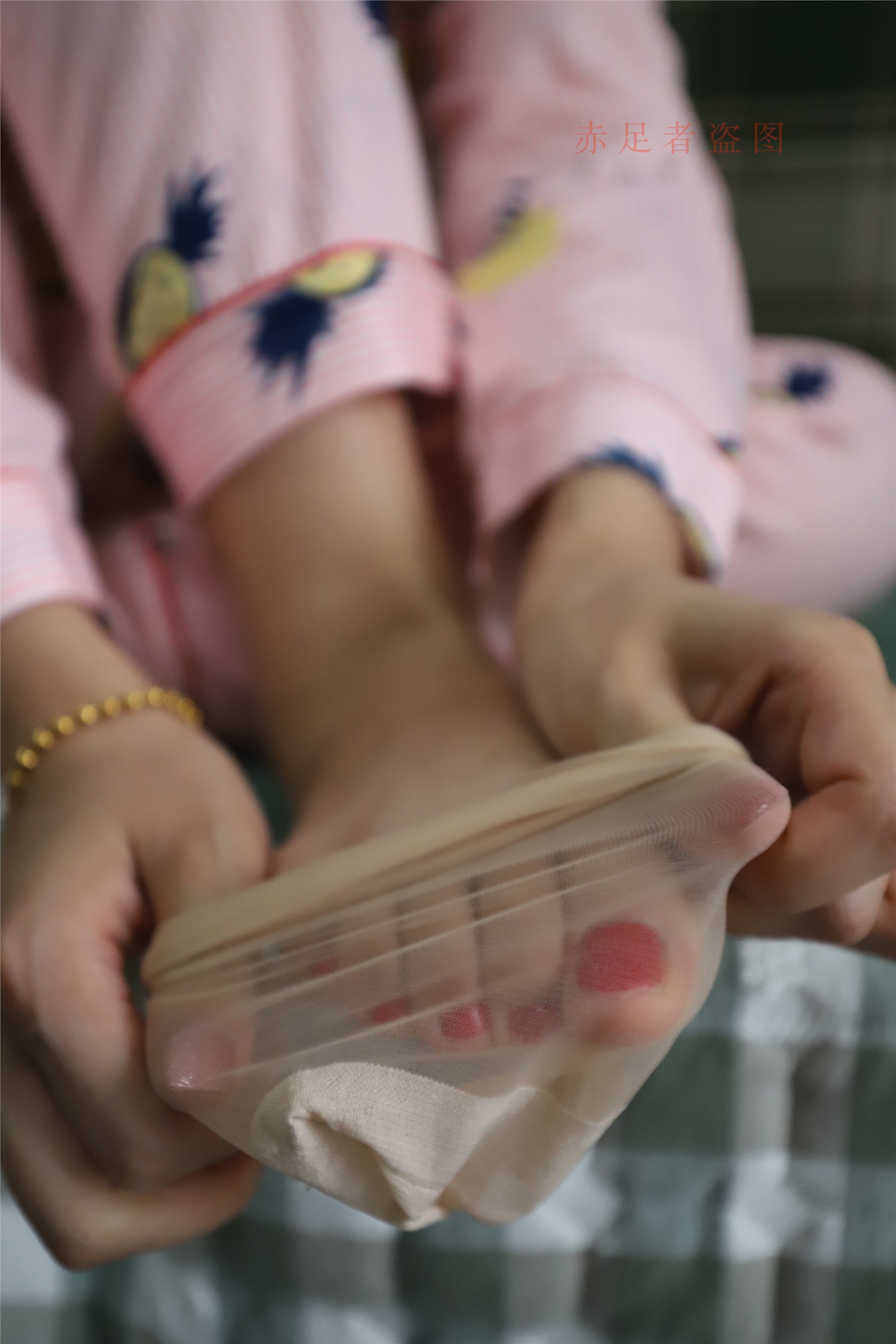 大西瓜套图 2018 6月活动模特2  尝试搭讪 短si 船袜1