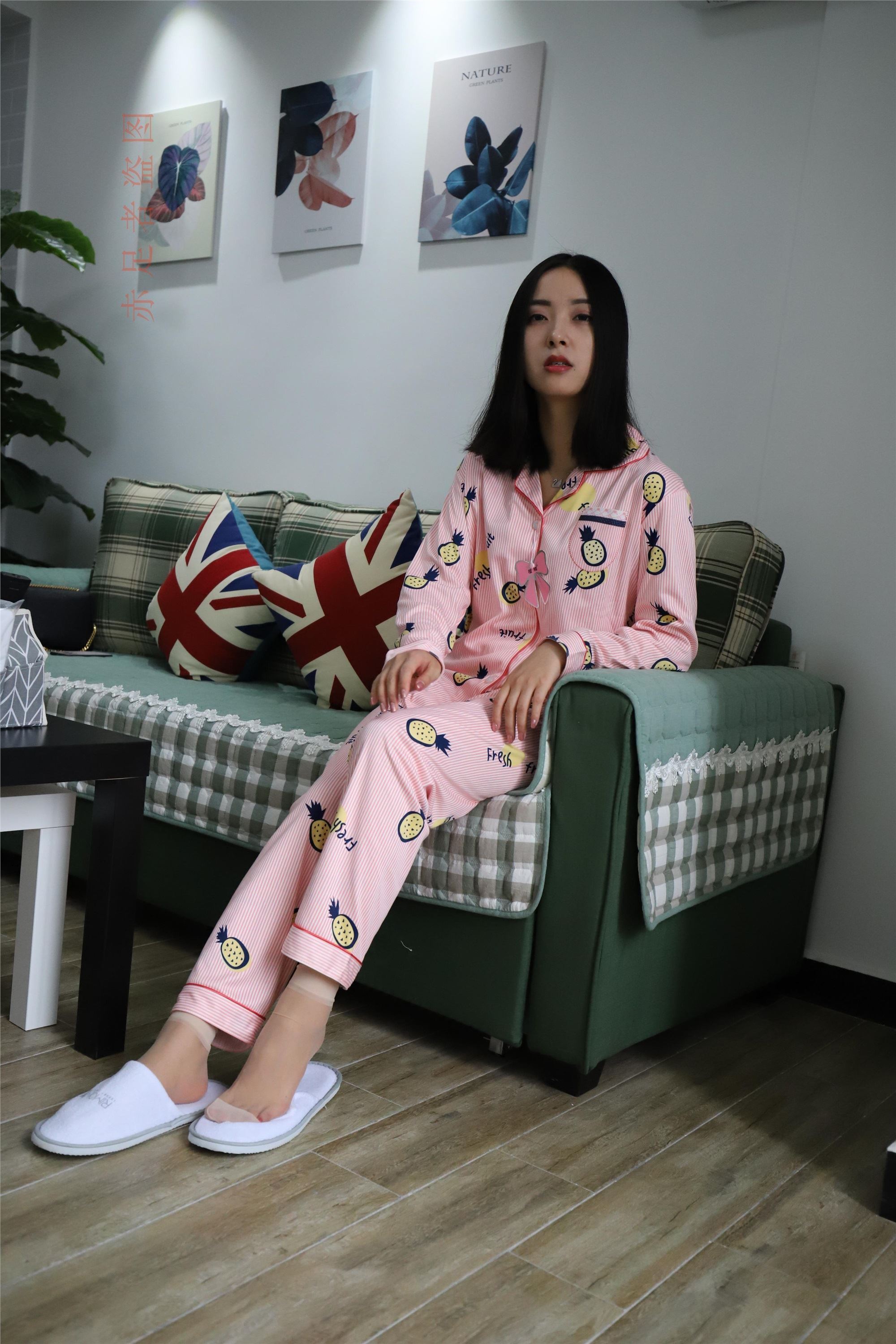 大西瓜套图 2018 6月活动模特2  尝试搭讪 短si 船袜2