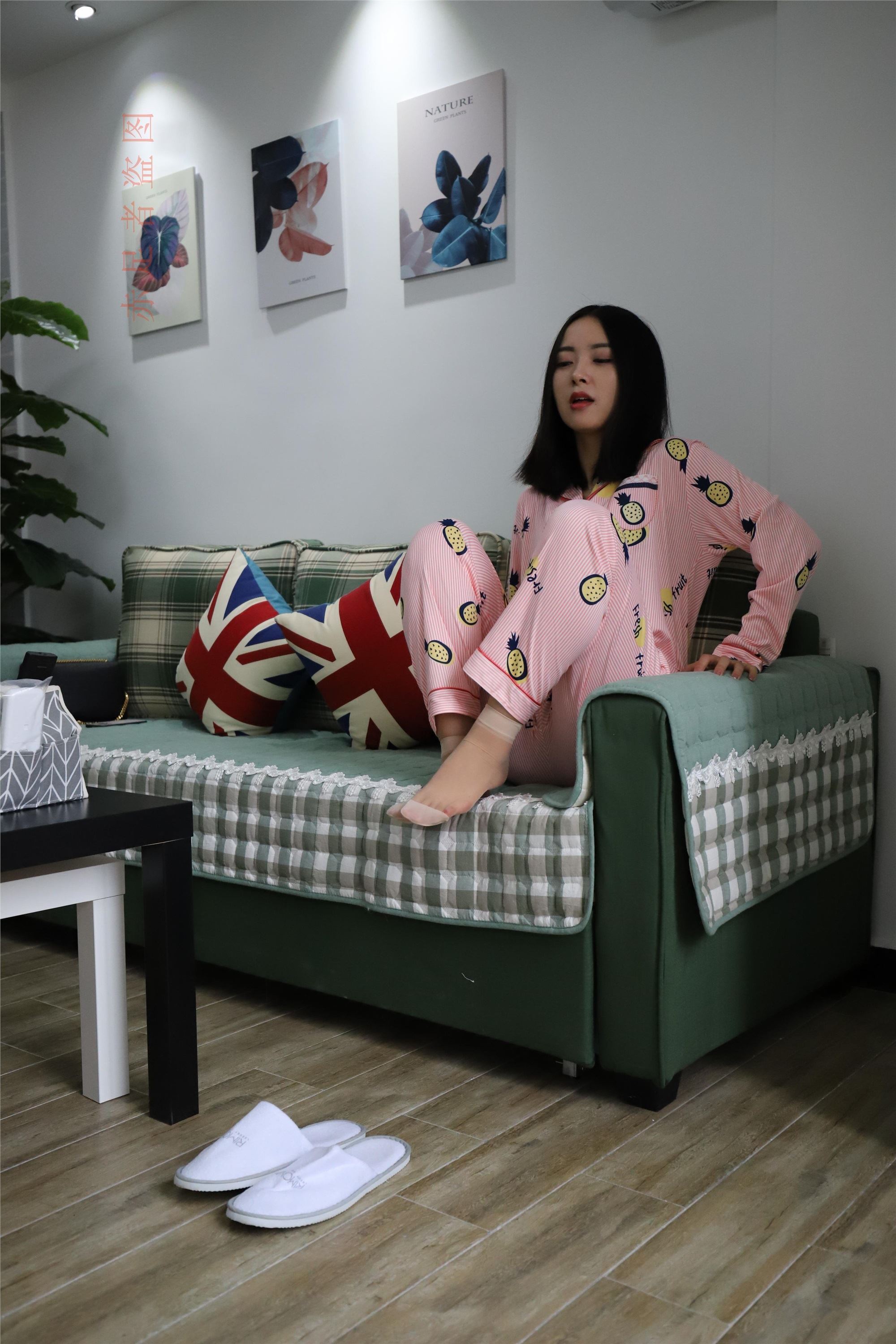 大西瓜套图 2018 6月活动模特2  尝试搭讪 短si 船袜2